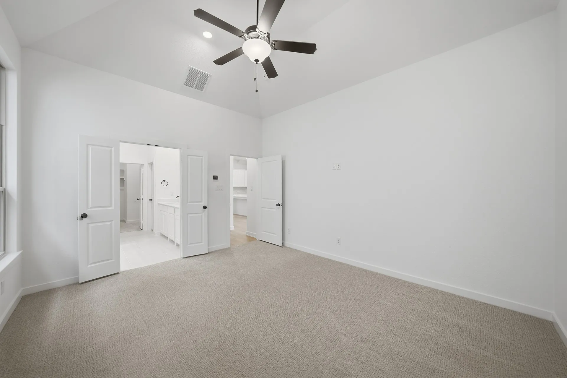 Single Family Residence For Sale in Collin County , 1512 Sandhill Lane, Celina, Texas 75009, 3 Bedroom, 3 Bathroom, 2 Garage spaces, 2,495 Sqft, built in 2025, mls#21389575, Real Estate Agent in Celina, Homes For Sale in Collin county, Homes For Sale in Celina, Realtor in Celina Texas, Real Estate Brokerage Independent Realty Texas, Luminita Cordes Realtor