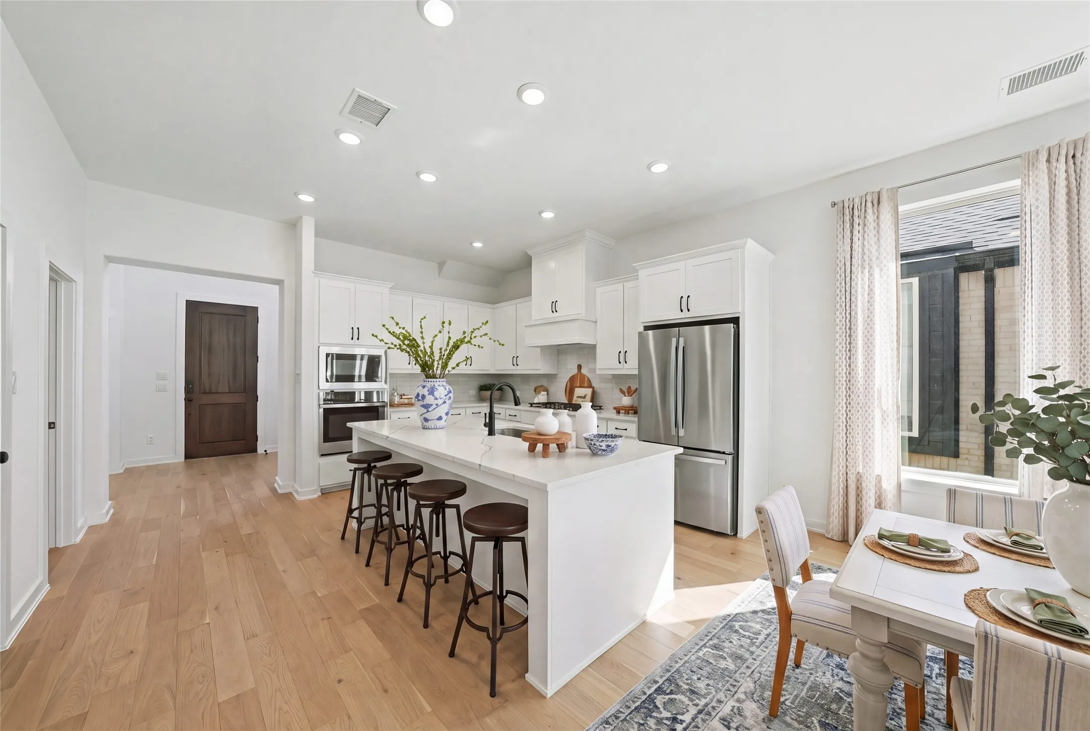 Single Family Residence For Sale in Collin County , 1512 Sandhill Lane, Celina, Texas 75009, 3 Bedroom, 3 Bathroom, 2 Garage spaces, 2,495 Sqft, built in 2025, mls#21389575, Real Estate Agent in Celina, Homes For Sale in Collin county, Homes For Sale in Celina, Realtor in Celina Texas, Real Estate Brokerage Independent Realty Texas, Luminita Cordes Realtor
