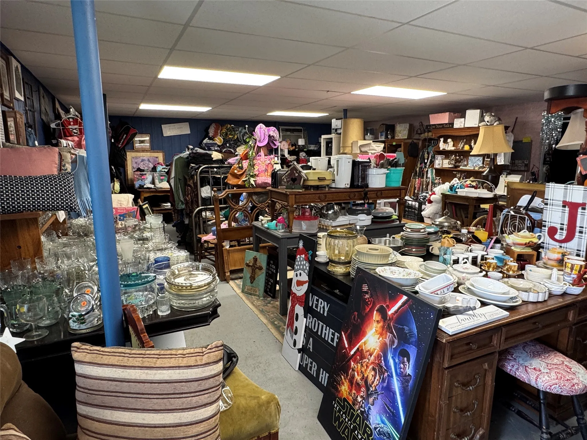 Office For Sale in Anderson County , 706 N Perry Street 1, Palestine, Texas 75801, 0, 0, Garage spaces, 0 Sqft, built in 1962, mls#21389581, Real Estate Agent in Palestine, Homes For Sale in Anderson county, Homes For Sale in Palestine, Realtor in Palestine Texas, Real Estate Brokerage Independent Realty Texas, Luminita Cordes Realtor