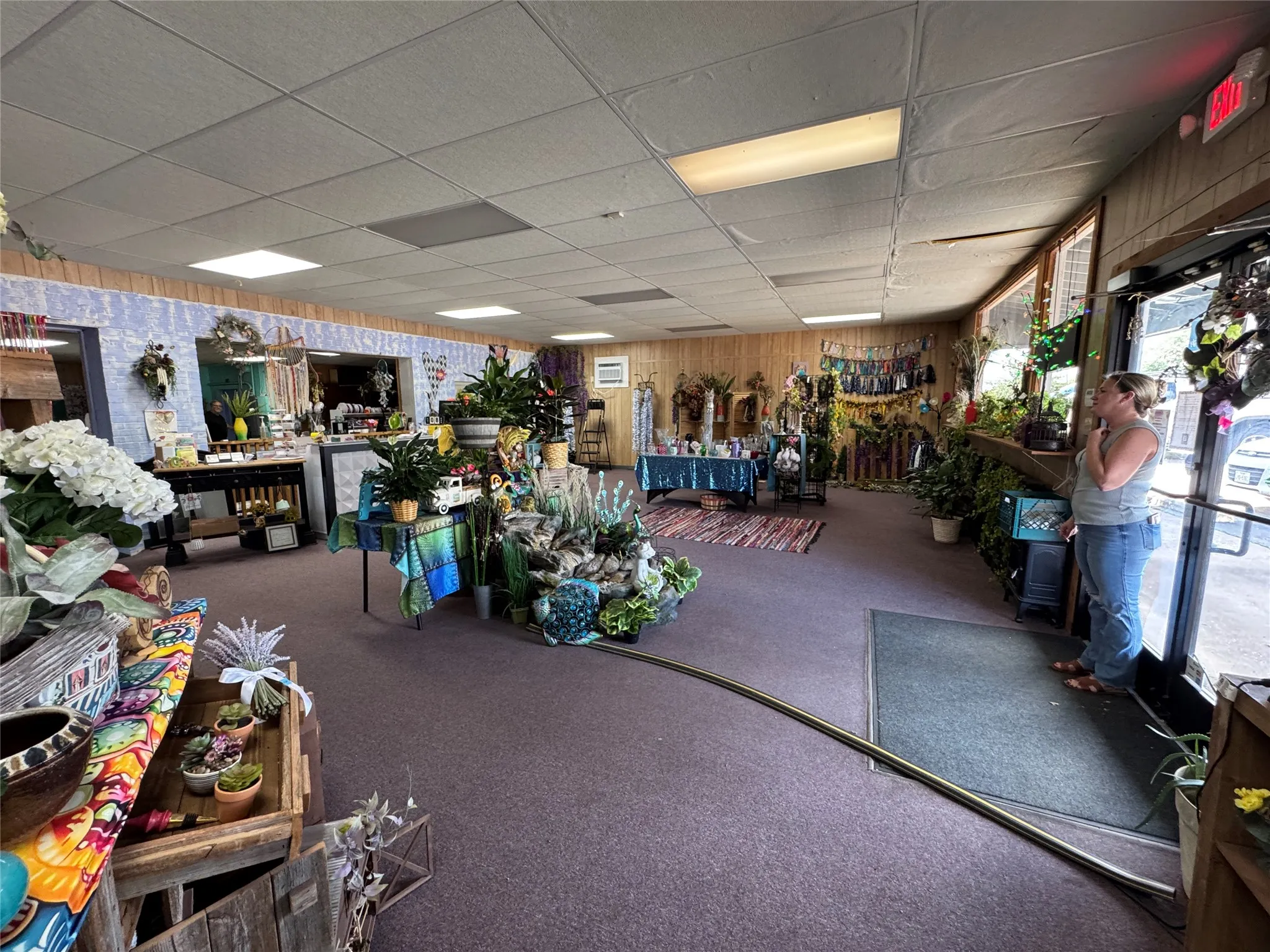 Office For Sale in Anderson County , 706 N Perry Street 1, Palestine, Texas 75801, 0, 0, Garage spaces, 0 Sqft, built in 1962, mls#21389581, Real Estate Agent in Palestine, Homes For Sale in Anderson county, Homes For Sale in Palestine, Realtor in Palestine Texas, Real Estate Brokerage Independent Realty Texas, Luminita Cordes Realtor