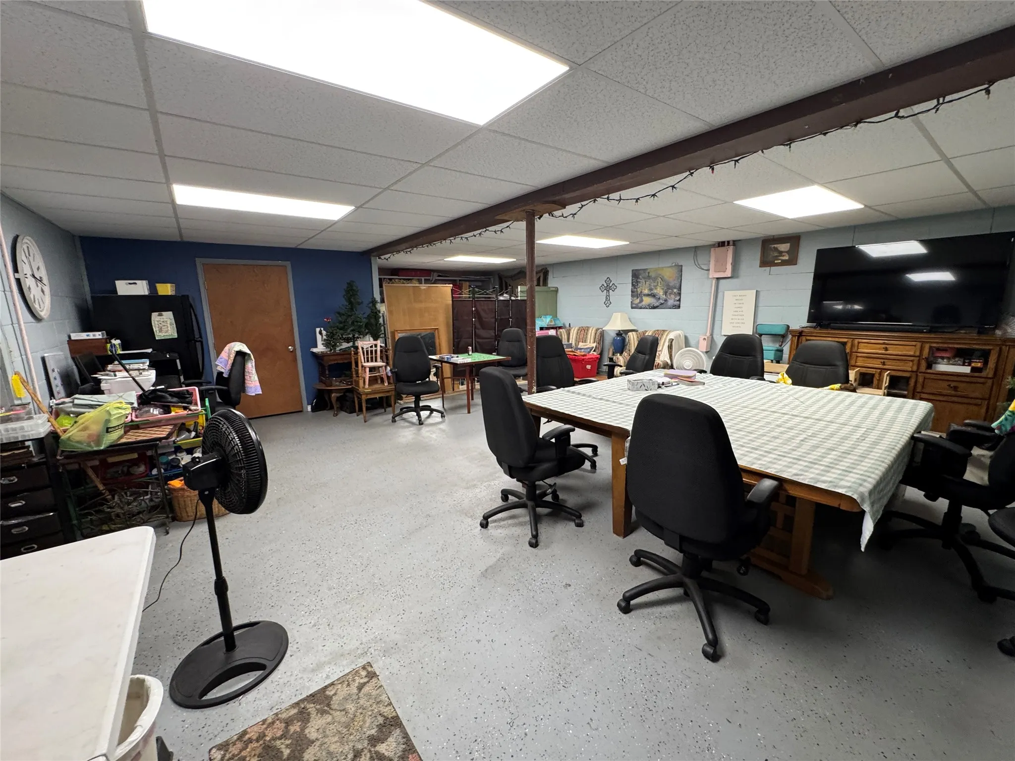 Office For Sale in Anderson County , 706 N Perry Street 1, Palestine, Texas 75801, 0, 0, Garage spaces, 0 Sqft, built in 1962, mls#21389581, Real Estate Agent in Palestine, Homes For Sale in Anderson county, Homes For Sale in Palestine, Realtor in Palestine Texas, Real Estate Brokerage Independent Realty Texas, Luminita Cordes Realtor