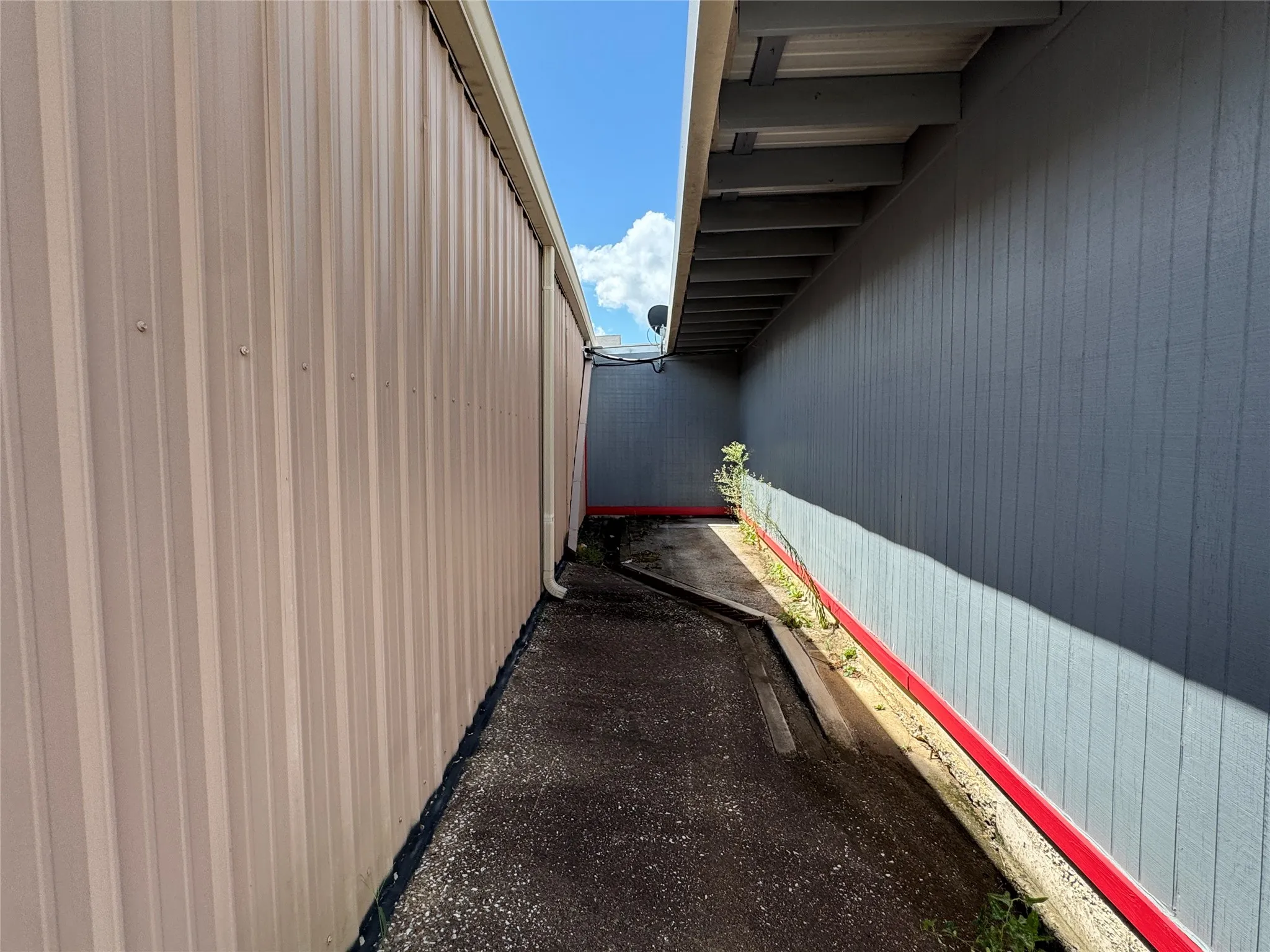 Office For Sale in Anderson County , 706 N Perry Street 1, Palestine, Texas 75801, 0, 0, Garage spaces, 0 Sqft, built in 1962, mls#21389581, Real Estate Agent in Palestine, Homes For Sale in Anderson county, Homes For Sale in Palestine, Realtor in Palestine Texas, Real Estate Brokerage Independent Realty Texas, Luminita Cordes Realtor