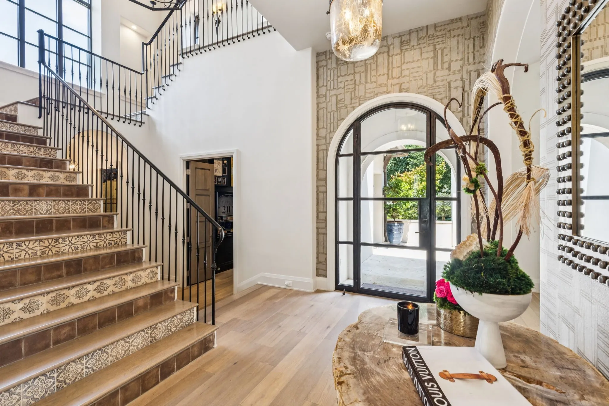 Single Family Residence For Sale in Tarrant County , 1402 Fountain Grass Court, Westlake, Texas 76262, 5 Bedroom, 7 Bathroom, 3 Garage spaces, 6,773 Sqft, built in 2016, mls#21388819, Real Estate Agent in Westlake, Homes For Sale in Tarrant county, Homes For Sale in Westlake, Realtor in Westlake Texas, Real Estate Brokerage Independent Realty Texas, Luminita Cordes Realtor