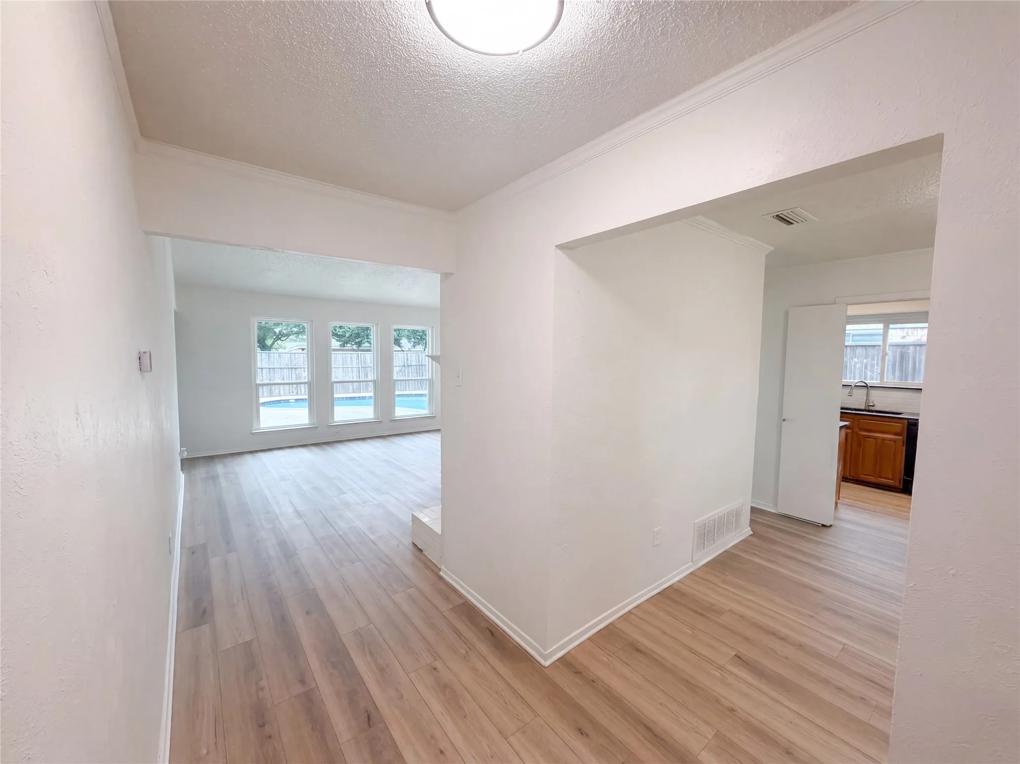 Single Family Residence For Sale in Denton County , 1845 Santa Fe, Lewisville, Texas 75077, 3 Bedroom, 2 Bathroom, 2 Garage spaces, 1,507 Sqft, built in 1974, mls#21388683, Real Estate Agent in Lewisville, Homes For Sale in Denton county, Homes For Sale in Lewisville, Realtor in Lewisville Texas, Real Estate Brokerage Independent Realty Texas, Luminita Cordes Realtor