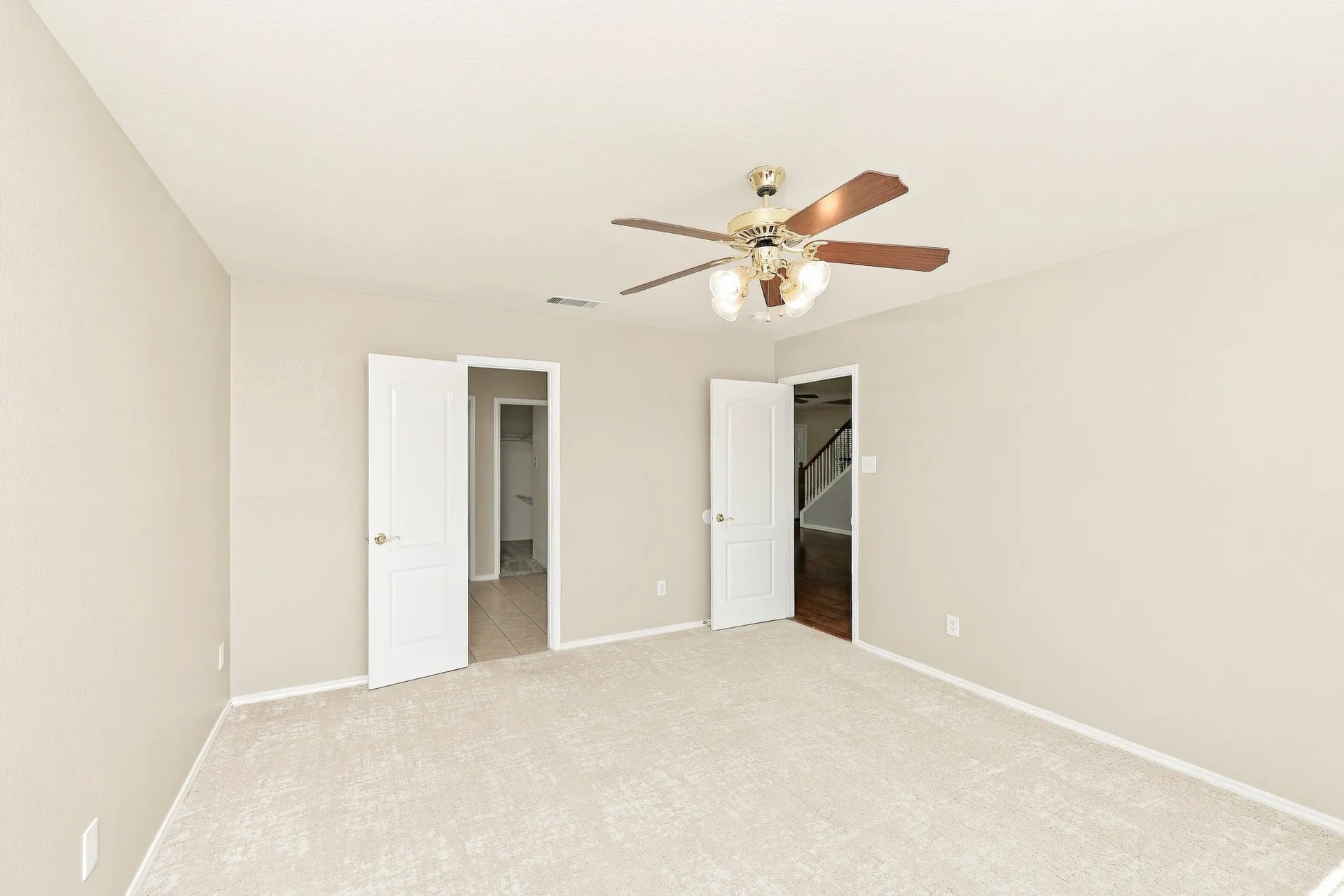 Single Family Residence For Sale in Ellis County , 3911 Alpha Way, Midlothian, Texas 76065, 4 Bedroom, 3 Bathroom, 2 Garage spaces, 2,587 Sqft, built in 2005, mls#21389539, Real Estate Agent in Midlothian, Homes For Sale in Ellis county, Homes For Sale in Midlothian, Realtor in Midlothian Texas, Real Estate Brokerage Independent Realty Texas, Luminita Cordes Realtor