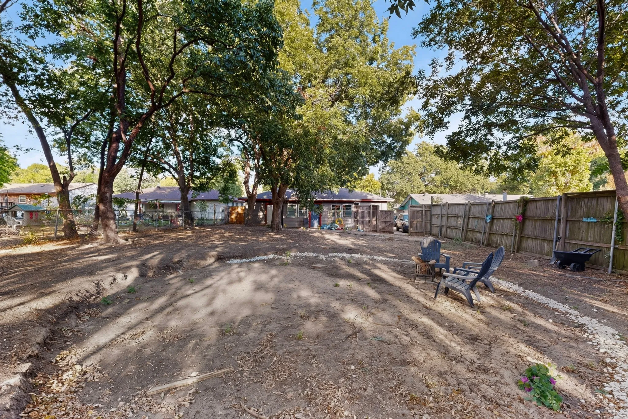 Single Family Residence For Sale in Dallas County , 551 Dawson Drive, Duncanville, Texas 75116, 3 Bedroom, 2 Bathroom, 1 Garage spaces, 1,555 Sqft, built in 1967, mls#21389264, Real Estate Agent in Duncanville, Homes For Sale in Dallas county, Homes For Sale in Duncanville, Realtor in Duncanville Texas, Real Estate Brokerage Independent Realty Texas, Luminita Cordes Realtor