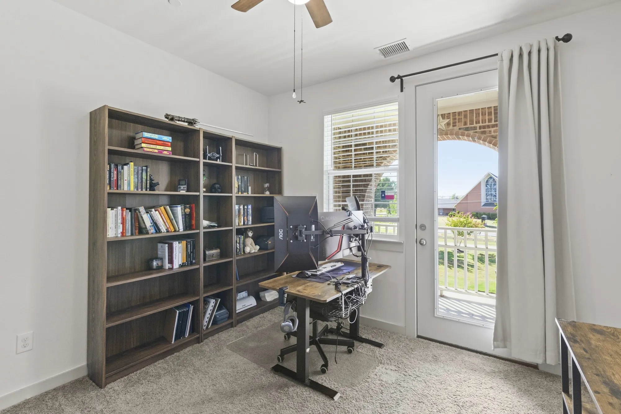 Townhouse For Sale in Collin County , 4880 Woodruff Way, Fairview, Texas 75069, 2 Bedroom, 3 Bathroom, 2 Garage spaces, 1,840 Sqft, built in 2020, mls#21385915, Real Estate Agent in Fairview, Homes For Sale in Collin county, Homes For Sale in Fairview, Realtor in Fairview Texas, Real Estate Brokerage Independent Realty Texas, Luminita Cordes Realtor