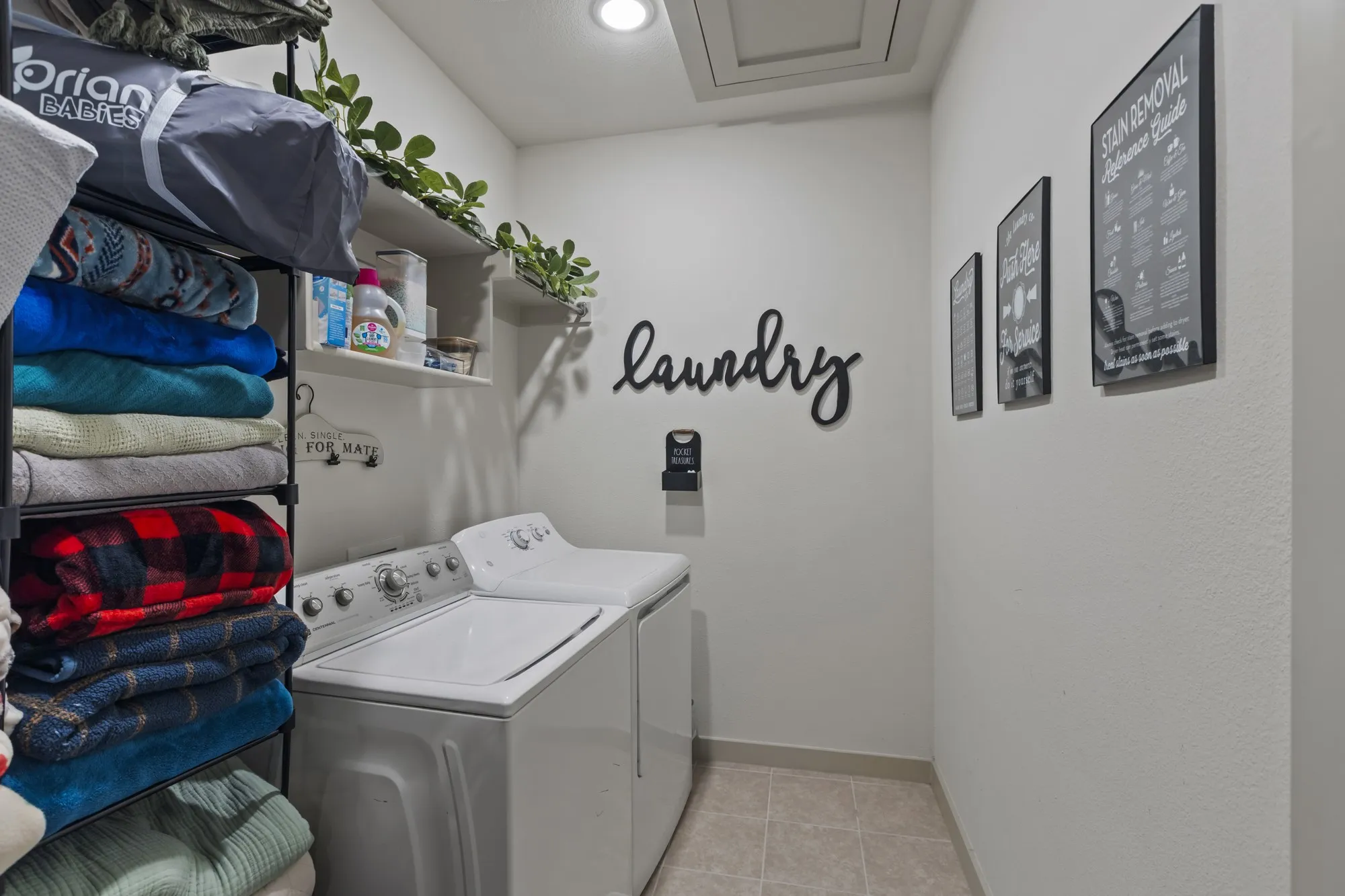 Townhouse For Sale in Collin County , 4880 Woodruff Way, Fairview, Texas 75069, 2 Bedroom, 3 Bathroom, 2 Garage spaces, 1,840 Sqft, built in 2020, mls#21385915, Real Estate Agent in Fairview, Homes For Sale in Collin county, Homes For Sale in Fairview, Realtor in Fairview Texas, Real Estate Brokerage Independent Realty Texas, Luminita Cordes Realtor
