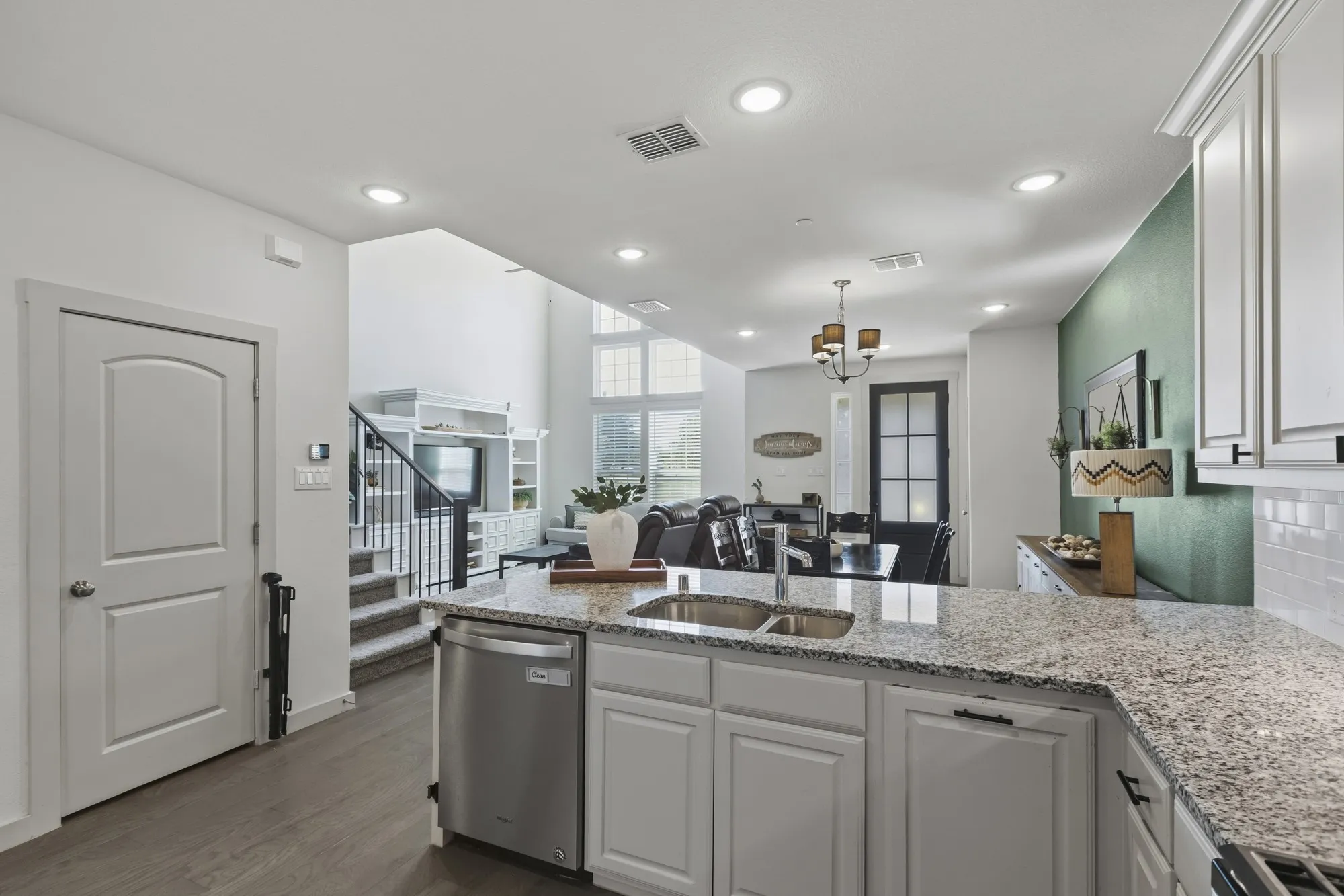 Townhouse For Sale in Collin County , 4880 Woodruff Way, Fairview, Texas 75069, 2 Bedroom, 3 Bathroom, 2 Garage spaces, 1,840 Sqft, built in 2020, mls#21385915, Real Estate Agent in Fairview, Homes For Sale in Collin county, Homes For Sale in Fairview, Realtor in Fairview Texas, Real Estate Brokerage Independent Realty Texas, Luminita Cordes Realtor