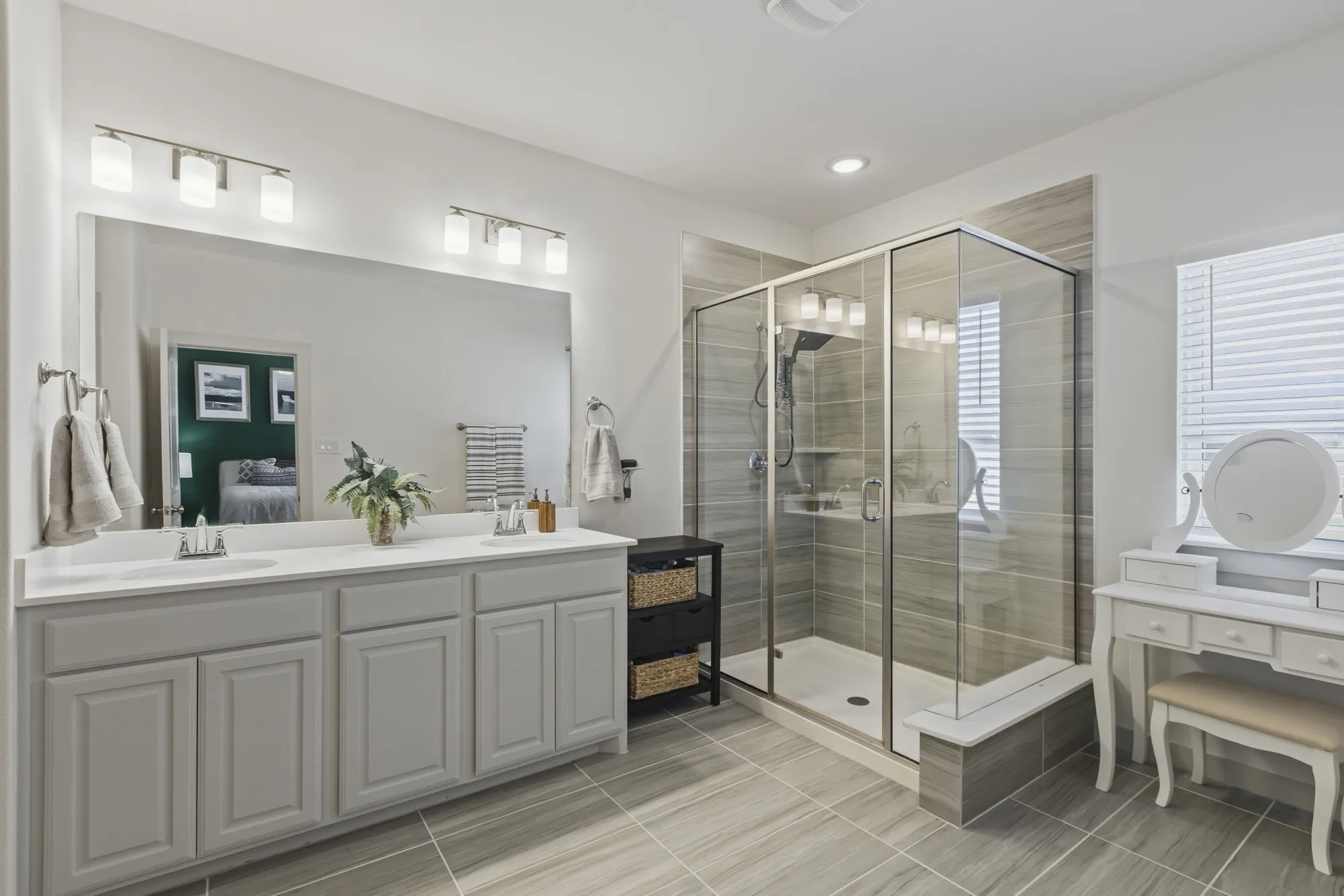 Townhouse For Sale in Collin County , 4880 Woodruff Way, Fairview, Texas 75069, 2 Bedroom, 3 Bathroom, 2 Garage spaces, 1,840 Sqft, built in 2020, mls#21385915, Real Estate Agent in Fairview, Homes For Sale in Collin county, Homes For Sale in Fairview, Realtor in Fairview Texas, Real Estate Brokerage Independent Realty Texas, Luminita Cordes Realtor