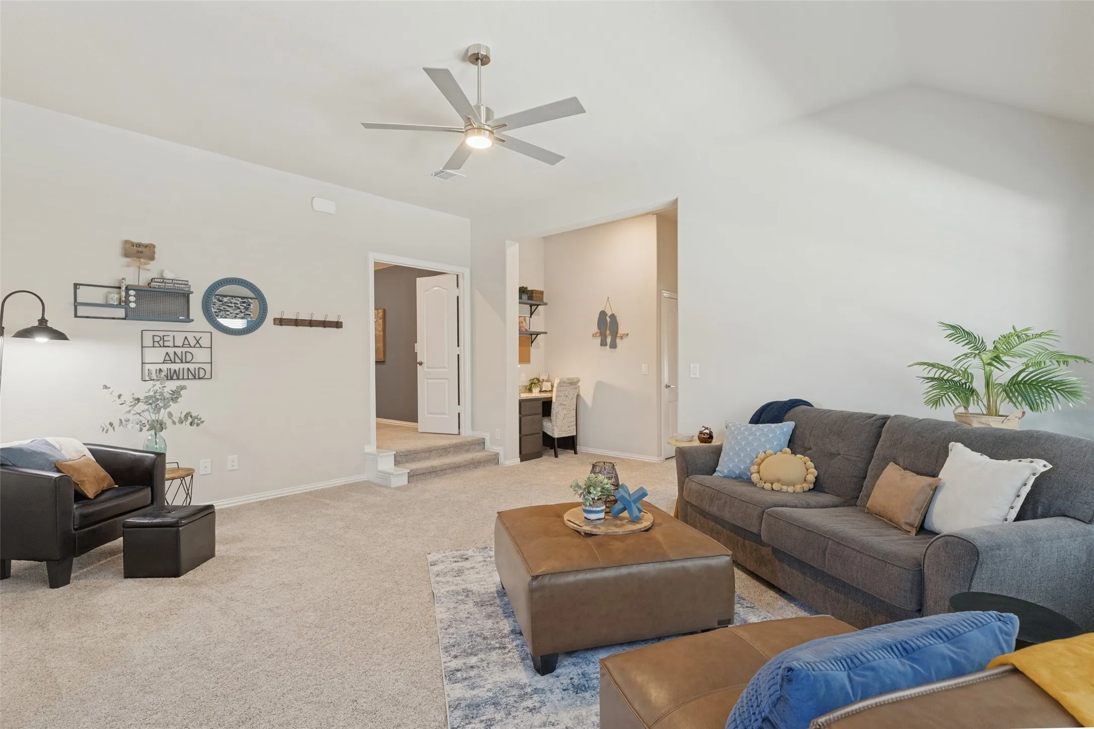 Single Family Residence For Sale in Collin County , 3713 Republic Trail, Melissa, Texas 75454, 4 Bedroom, 3 Bathroom, 2 Garage spaces, 3,296 Sqft, built in 2022, mls#21389545, Real Estate Agent in Melissa, Homes For Sale in Collin county, Homes For Sale in Melissa, Realtor in Melissa Texas, Real Estate Brokerage Independent Realty Texas, Luminita Cordes Realtor