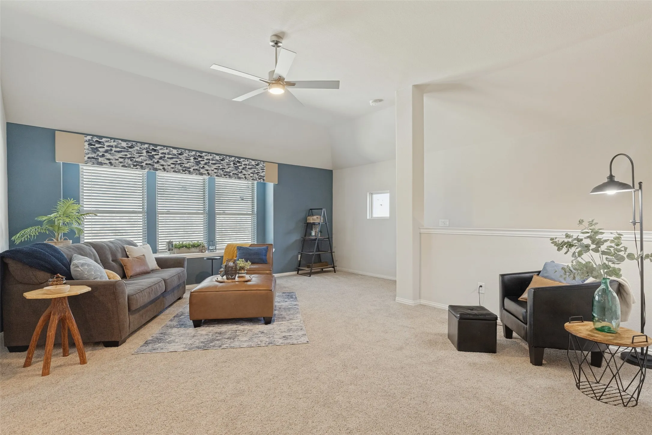 Single Family Residence For Sale in Collin County , 3713 Republic Trail, Melissa, Texas 75454, 4 Bedroom, 3 Bathroom, 2 Garage spaces, 3,296 Sqft, built in 2022, mls#21389545, Real Estate Agent in Melissa, Homes For Sale in Collin county, Homes For Sale in Melissa, Realtor in Melissa Texas, Real Estate Brokerage Independent Realty Texas, Luminita Cordes Realtor