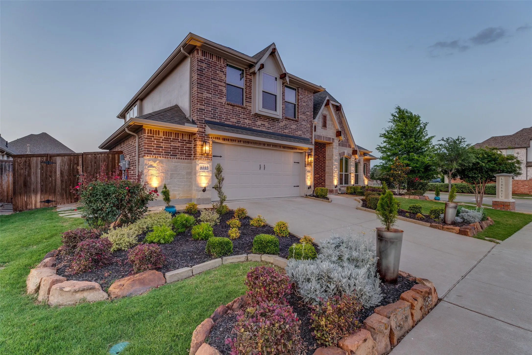 Single Family Residence For Sale in Collin County , 3713 Republic Trail, Melissa, Texas 75454, 4 Bedroom, 3 Bathroom, 2 Garage spaces, 3,296 Sqft, built in 2022, mls#21389545, Real Estate Agent in Melissa, Homes For Sale in Collin county, Homes For Sale in Melissa, Realtor in Melissa Texas, Real Estate Brokerage Independent Realty Texas, Luminita Cordes Realtor