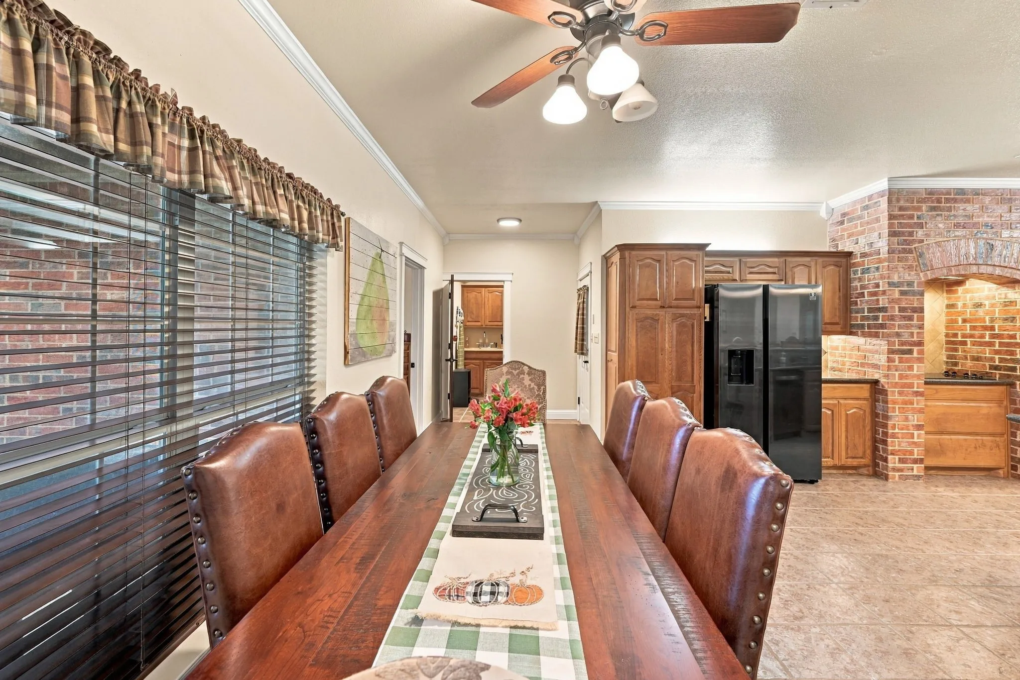 Single Family Residence For Sale in Ellis County , 4218 Fm 66, Waxahachie, Texas 75167, 3 Bedroom, 3 Bathroom, 2 Garage spaces, 2,826 Sqft, built in 2004, mls#21387067, Real Estate Agent in Waxahachie, Homes For Sale in Ellis county, Homes For Sale in Waxahachie, Realtor in Waxahachie Texas, Real Estate Brokerage Independent Realty Texas, Luminita Cordes Realtor
