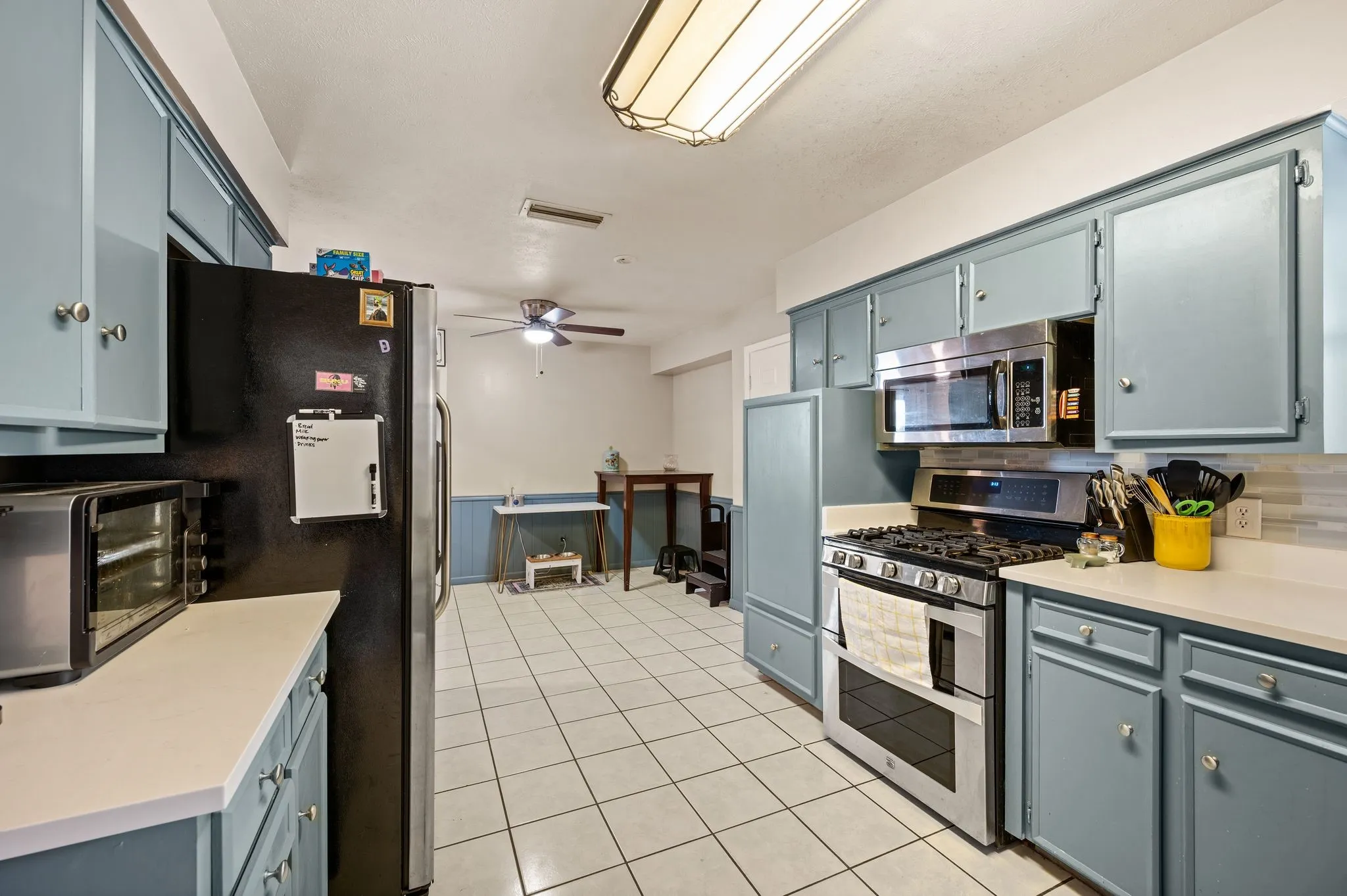 Single Family Residence For Sale in Collin County , 2405 Ridgewood Drive, Plano, Texas 75074, 4 Bedroom, 2 Bathroom, 2 Garage spaces, 2,179 Sqft, built in 1974, mls#21388862, Real Estate Agent in Plano, Homes For Sale in Collin county, Homes For Sale in Plano, Realtor in Plano Texas, Real Estate Brokerage Independent Realty Texas, Luminita Cordes Realtor