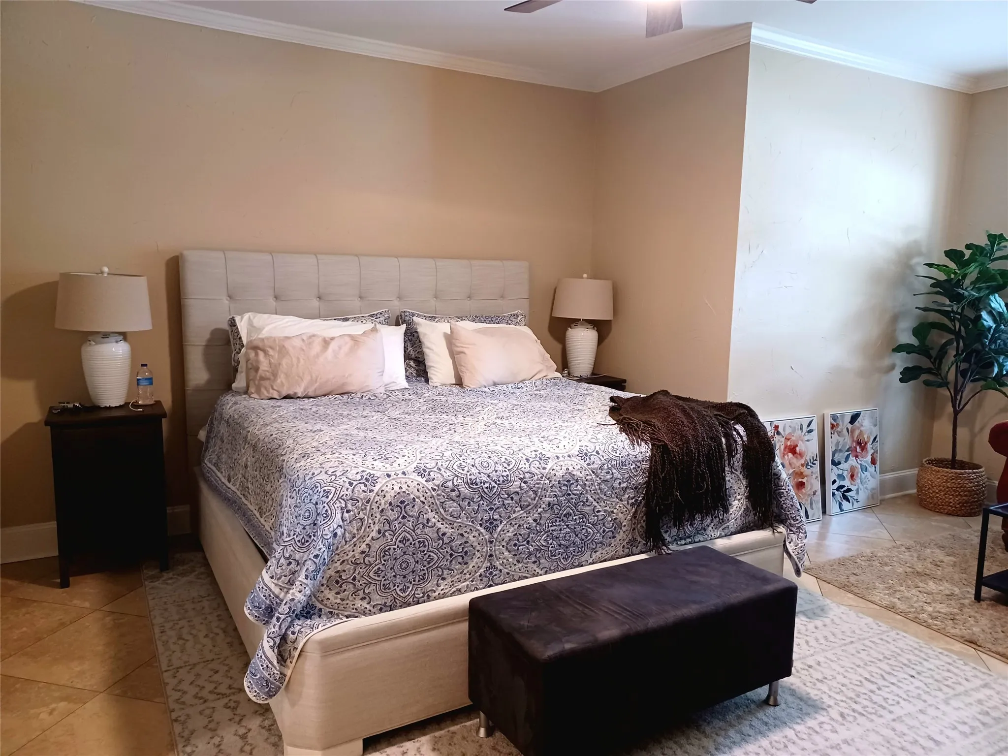 Townhouse For Rent in Tarrant County , 3611 Soft Wind Court, Grapevine, Texas 76051, 2 Bedroom, 4 Bathroom, 2 Garage spaces, 2,052 Sqft, built in 1985, mls#21389592, Real Estate Agent in Grapevine, Homes For Rent in Tarrant county, Homes For Rent in Grapevine, Realtor in Grapevine Texas, Real Estate Brokerage Independent Realty Texas, Luminita Cordes Realtor