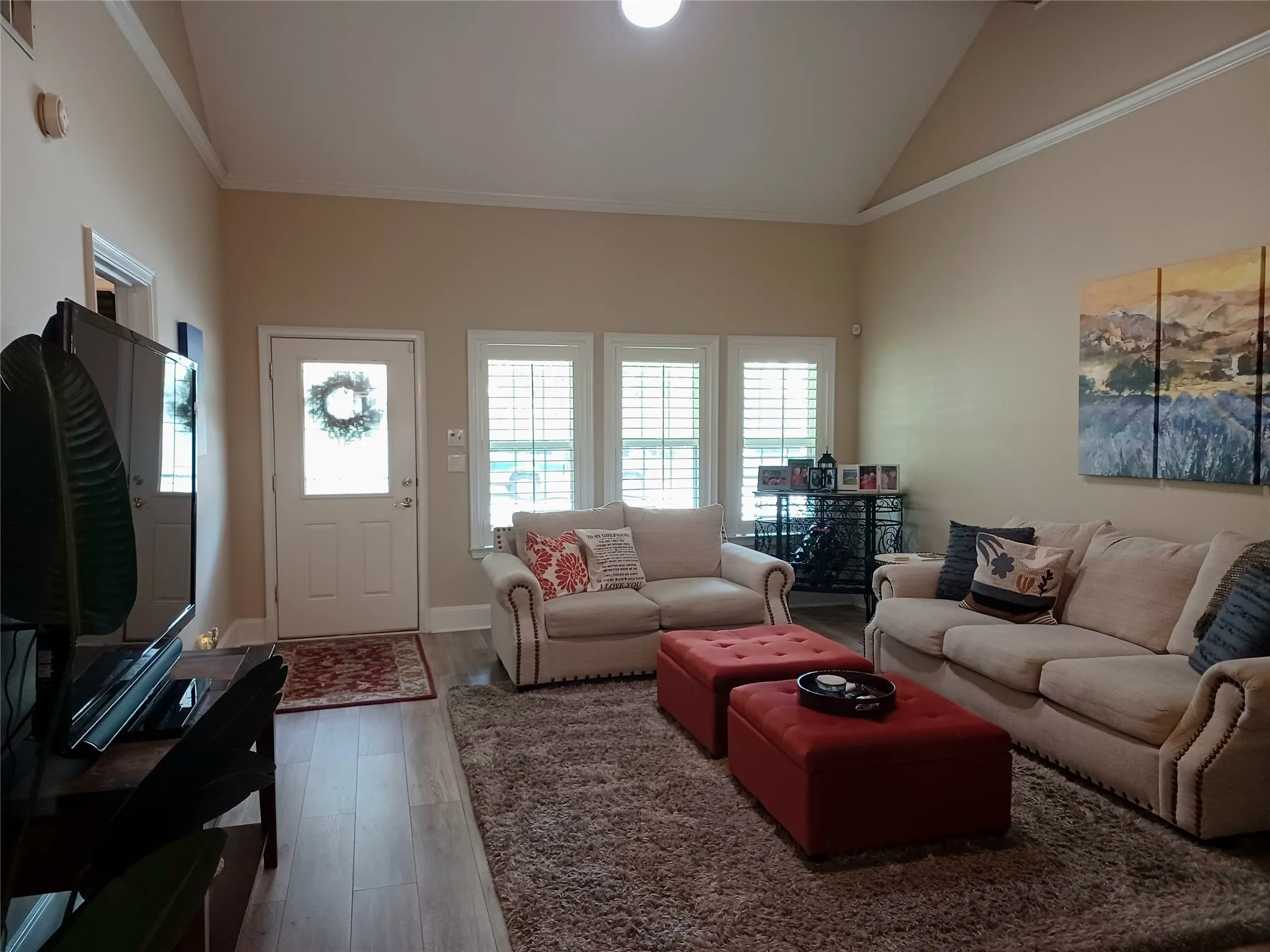 Townhouse For Rent in Tarrant County , 3611 Soft Wind Court, Grapevine, Texas 76051, 2 Bedroom, 4 Bathroom, 2 Garage spaces, 2,052 Sqft, built in 1985, mls#21389592, Real Estate Agent in Grapevine, Homes For Rent in Tarrant county, Homes For Rent in Grapevine, Realtor in Grapevine Texas, Real Estate Brokerage Independent Realty Texas, Luminita Cordes Realtor