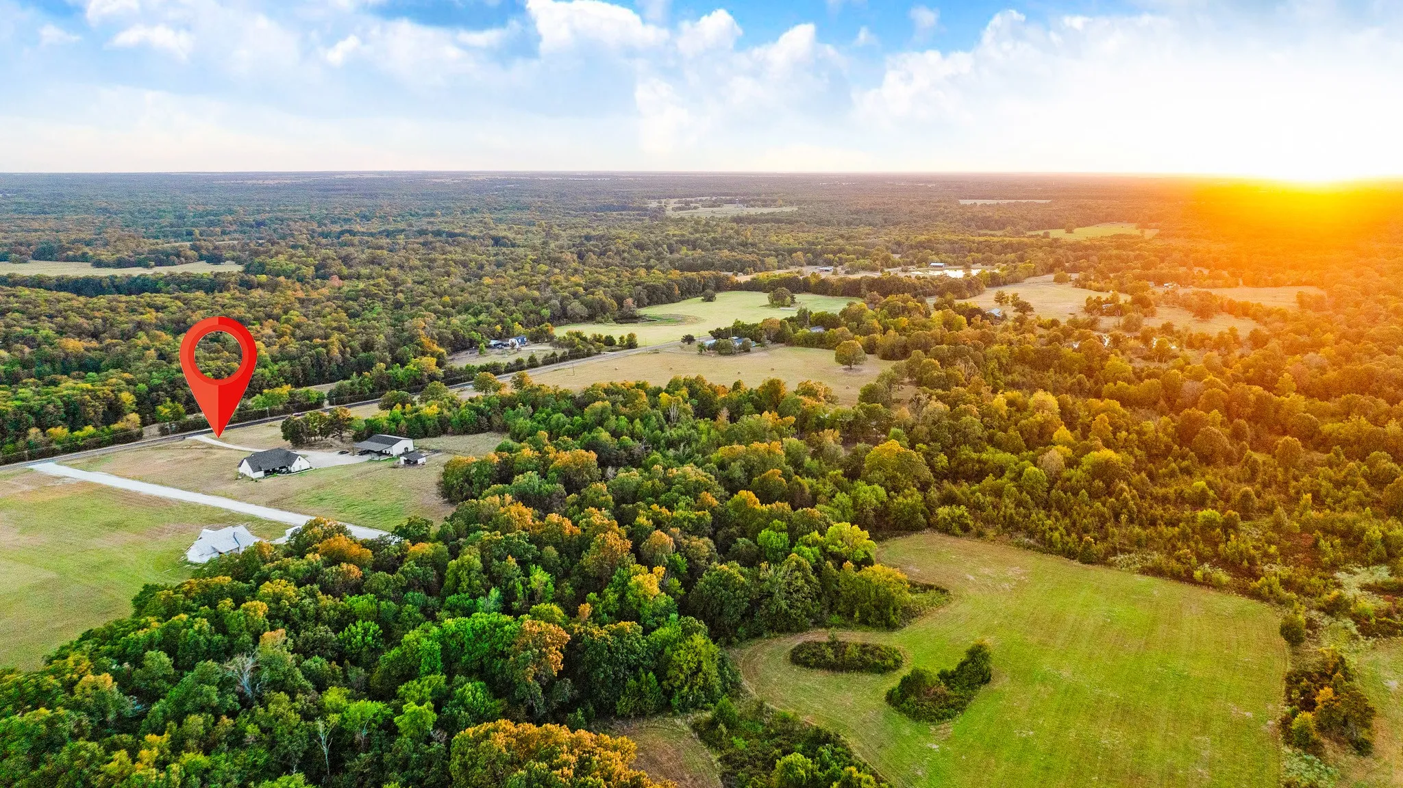 Single Family Residence For Sale in Lamar County , 15170 Farm Road 79, Sumner, Texas 75486, 5 Bedroom, 5 Bathroom, 2 Garage spaces, 3,600 Sqft, built in 2022, mls#21386391, Real Estate Agent in Sumner, Homes For Sale in Lamar county, Homes For Sale in Sumner, Realtor in Sumner Texas, Real Estate Brokerage Independent Realty Texas, Luminita Cordes Realtor
