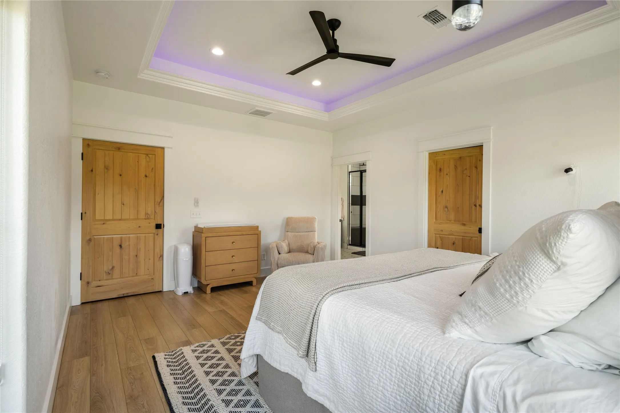Single Family Residence For Sale in Lamar County , 15170 Farm Road 79, Sumner, Texas 75486, 5 Bedroom, 5 Bathroom, 2 Garage spaces, 3,600 Sqft, built in 2022, mls#21386391, Real Estate Agent in Sumner, Homes For Sale in Lamar county, Homes For Sale in Sumner, Realtor in Sumner Texas, Real Estate Brokerage Independent Realty Texas, Luminita Cordes Realtor