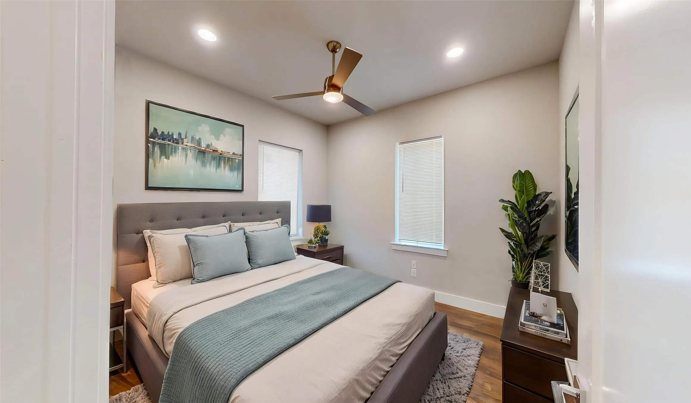Townhouse For Sale in Dallas County , 13228 Bee Street, Farmers Branch, Texas 75234, 3 Bedroom, 4 Bathroom, 2 Garage spaces, 1,937 Sqft, built in 2017, mls#21389213, Real Estate Agent in Farmers Branch, Homes For Sale in Dallas county, Homes For Sale in Farmers Branch, Realtor in Farmers Branch Texas, Real Estate Brokerage Independent Realty Texas, Luminita Cordes Realtor