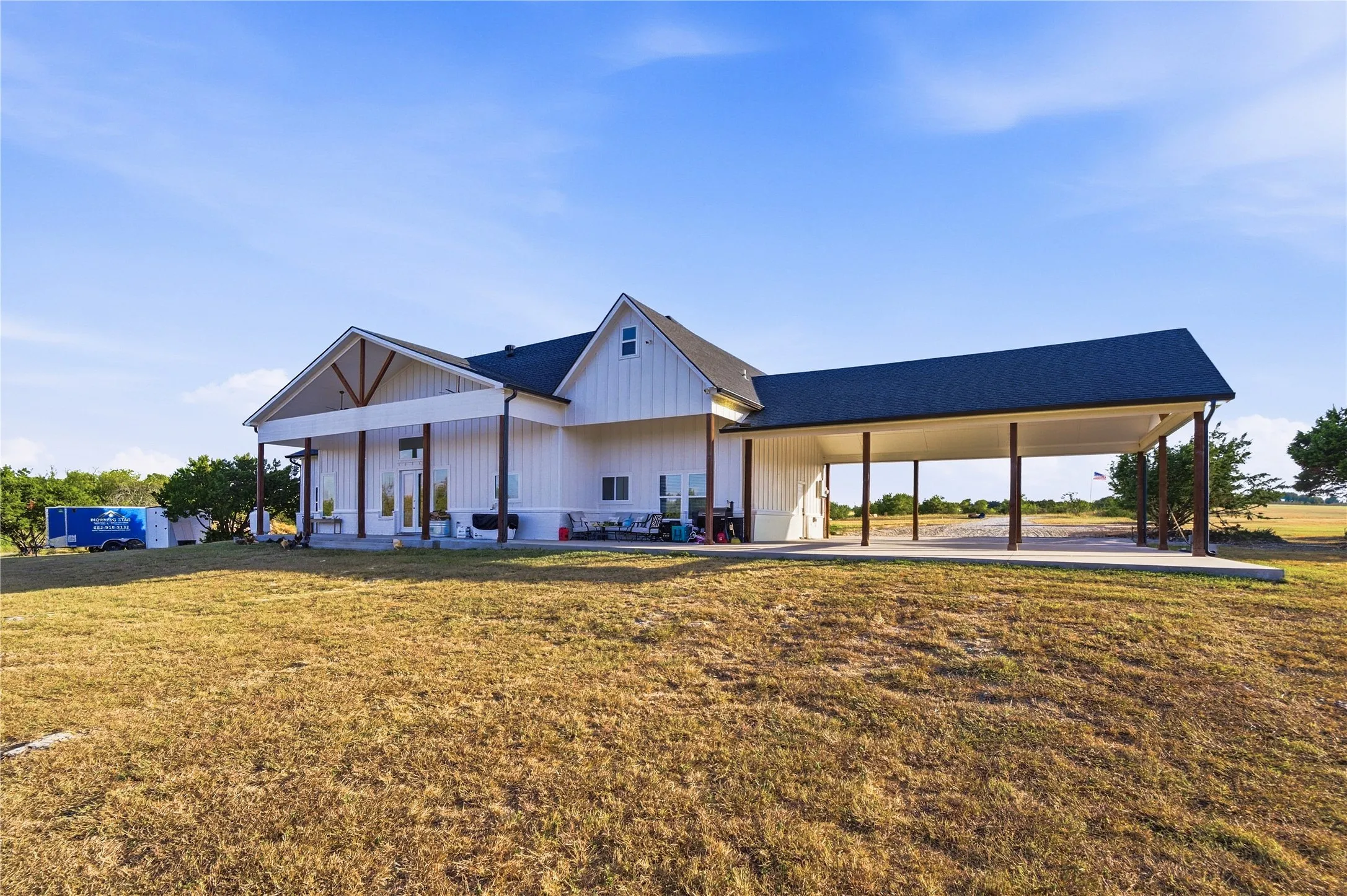 Single Family Residence For Sale in Johnson County , 1045 Augustus Court, Rio Vista, Texas 76093, 4 Bedroom, 3 Bathroom, Garage spaces, 2,577 Sqft, built in 2022, mls#21389588, Real Estate Agent in Rio Vista, Homes For Sale in Johnson county, Homes For Sale in Rio Vista, Realtor in Rio Vista Texas, Real Estate Brokerage Independent Realty Texas, Luminita Cordes Realtor