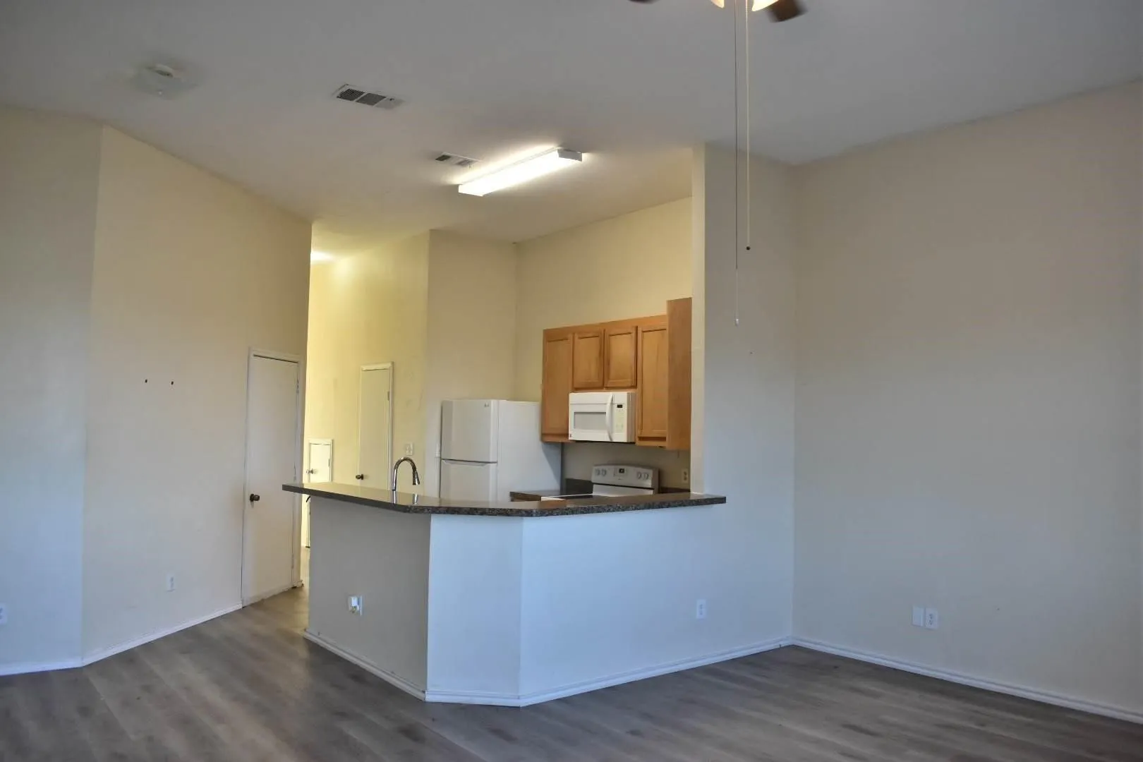 Quadruplex For Rent in Hunt County , 1050 Agape Court 1, Caddo Mills, Texas 75135, 3 Bedroom, 3 Bathroom, 1 Garage spaces, 1,500 Sqft, built in 2009, mls#21389635, Real Estate Agent in Caddo Mills, Homes For Rent in Hunt county, Homes For Rent in Caddo Mills, Realtor in Caddo Mills Texas, Real Estate Brokerage Independent Realty Texas, Luminita Cordes Realtor
