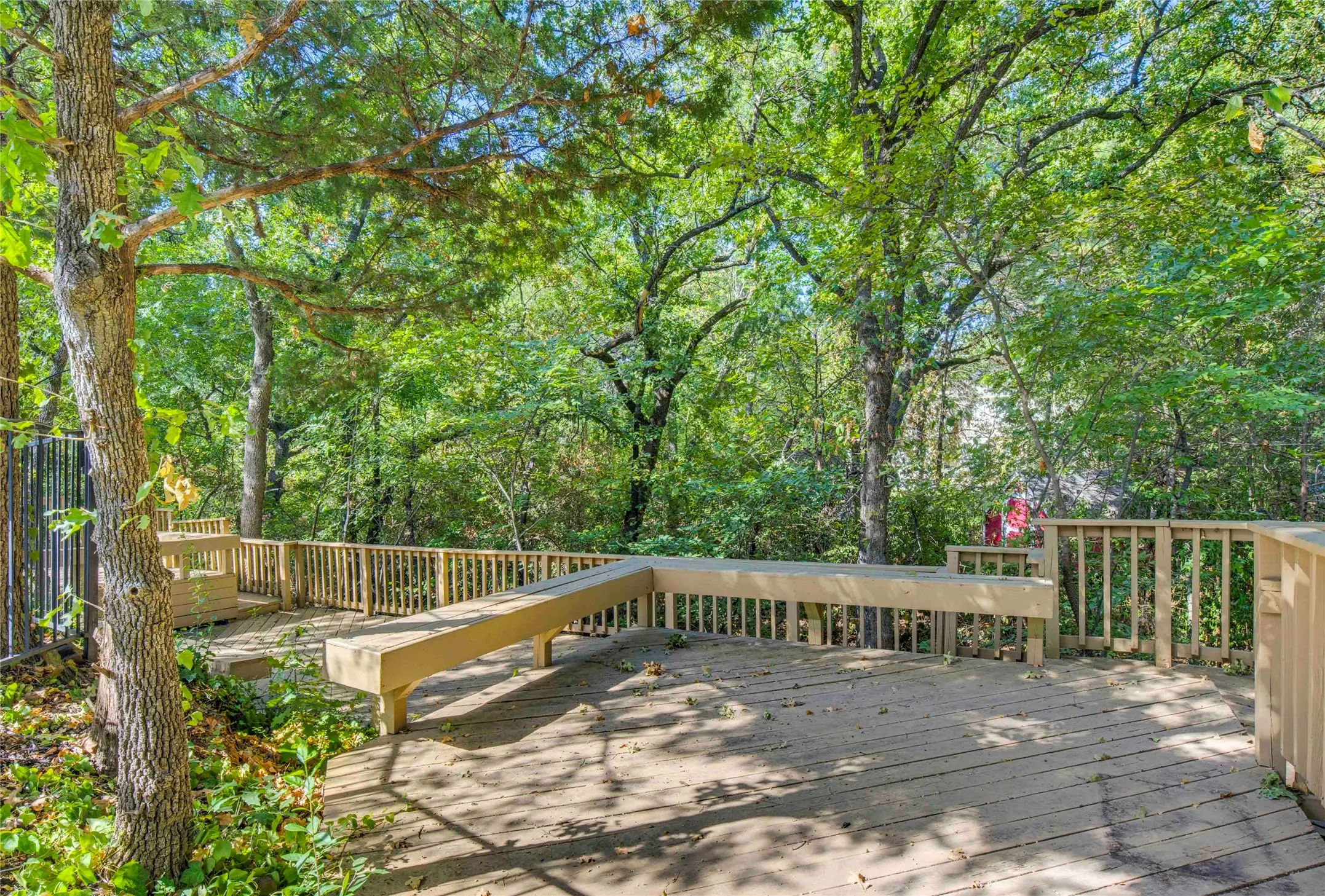 Single Family Residence For Sale in Denton County , 1805 Kipling Drive, Flower Mound, Texas 75022, 3 Bedroom, 4 Bathroom, 2 Garage spaces, 3,459 Sqft, built in 1992, mls#21388952, Real Estate Agent in Flower Mound, Homes For Sale in Denton county, Homes For Sale in Flower Mound, Realtor in Flower Mound Texas, Real Estate Brokerage Independent Realty Texas, Luminita Cordes Realtor