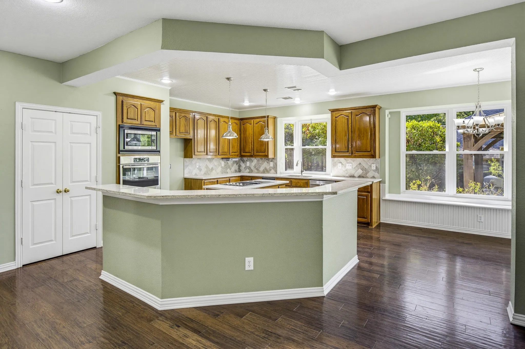 Single Family Residence For Sale in Denton County , 1805 Kipling Drive, Flower Mound, Texas 75022, 3 Bedroom, 4 Bathroom, 2 Garage spaces, 3,459 Sqft, built in 1992, mls#21388952, Real Estate Agent in Flower Mound, Homes For Sale in Denton county, Homes For Sale in Flower Mound, Realtor in Flower Mound Texas, Real Estate Brokerage Independent Realty Texas, Luminita Cordes Realtor