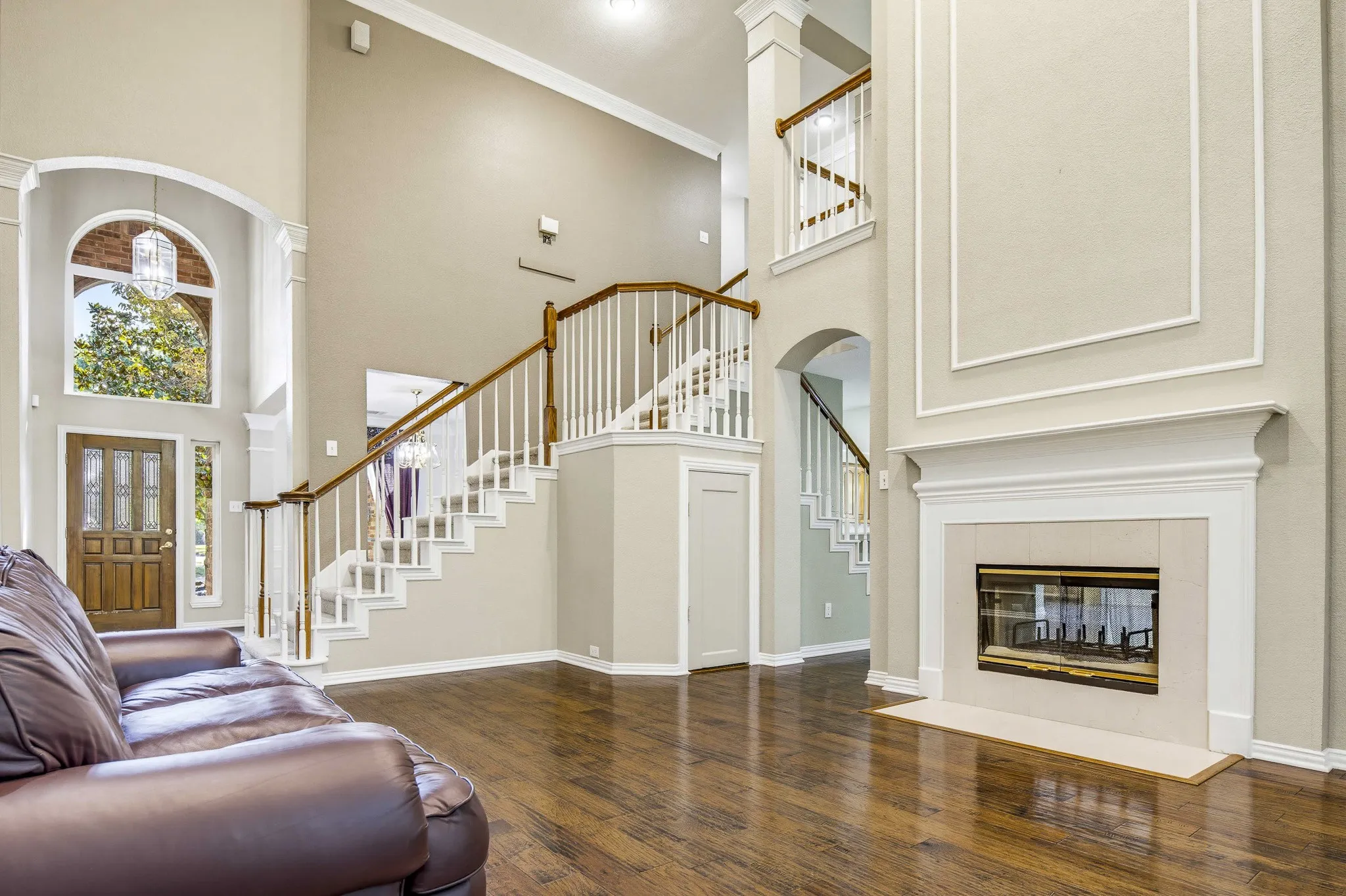 Single Family Residence For Sale in Denton County , 1805 Kipling Drive, Flower Mound, Texas 75022, 3 Bedroom, 4 Bathroom, 2 Garage spaces, 3,459 Sqft, built in 1992, mls#21388952, Real Estate Agent in Flower Mound, Homes For Sale in Denton county, Homes For Sale in Flower Mound, Realtor in Flower Mound Texas, Real Estate Brokerage Independent Realty Texas, Luminita Cordes Realtor