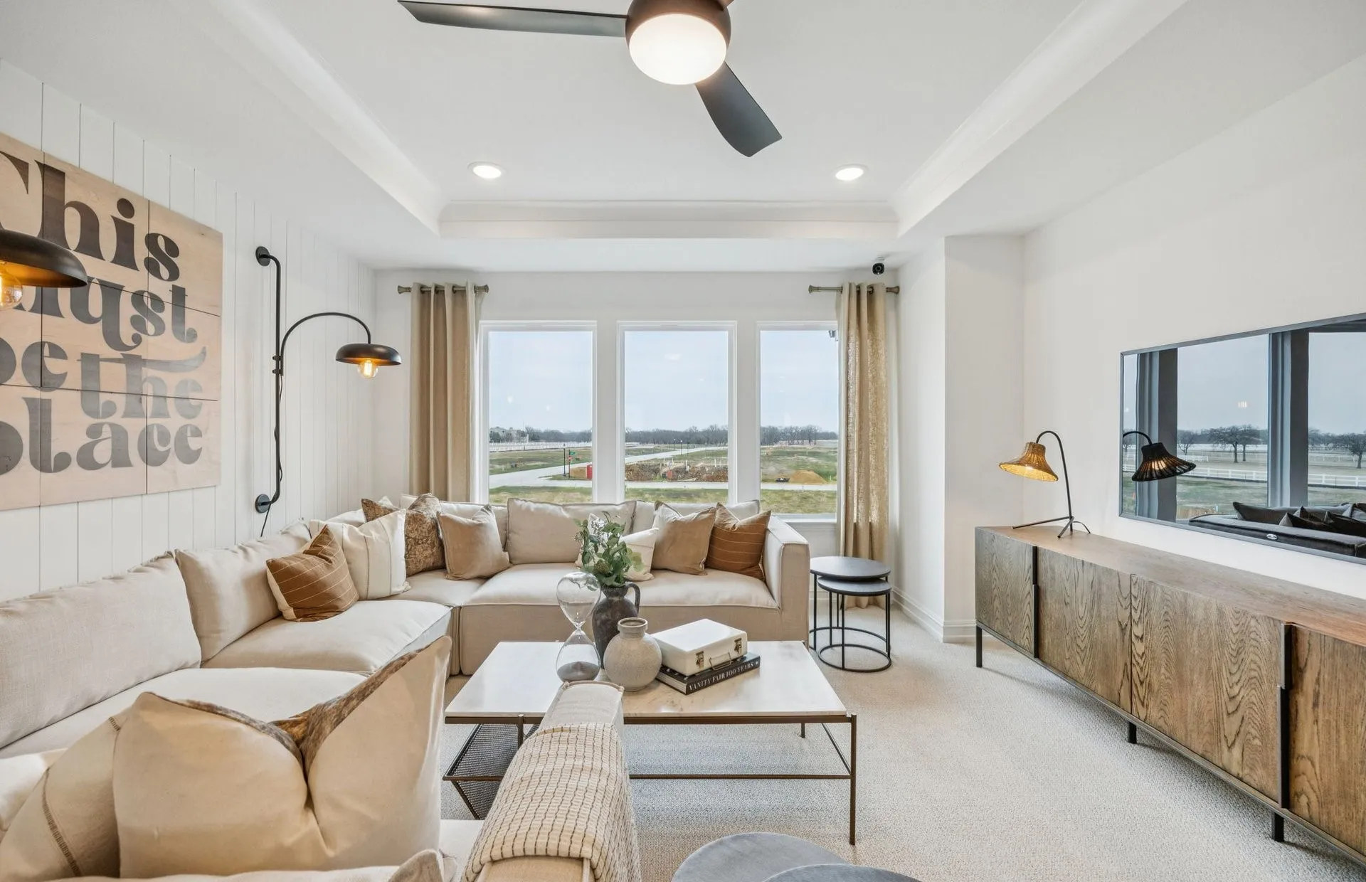 *Model Representation - Spacious game room on second level view two