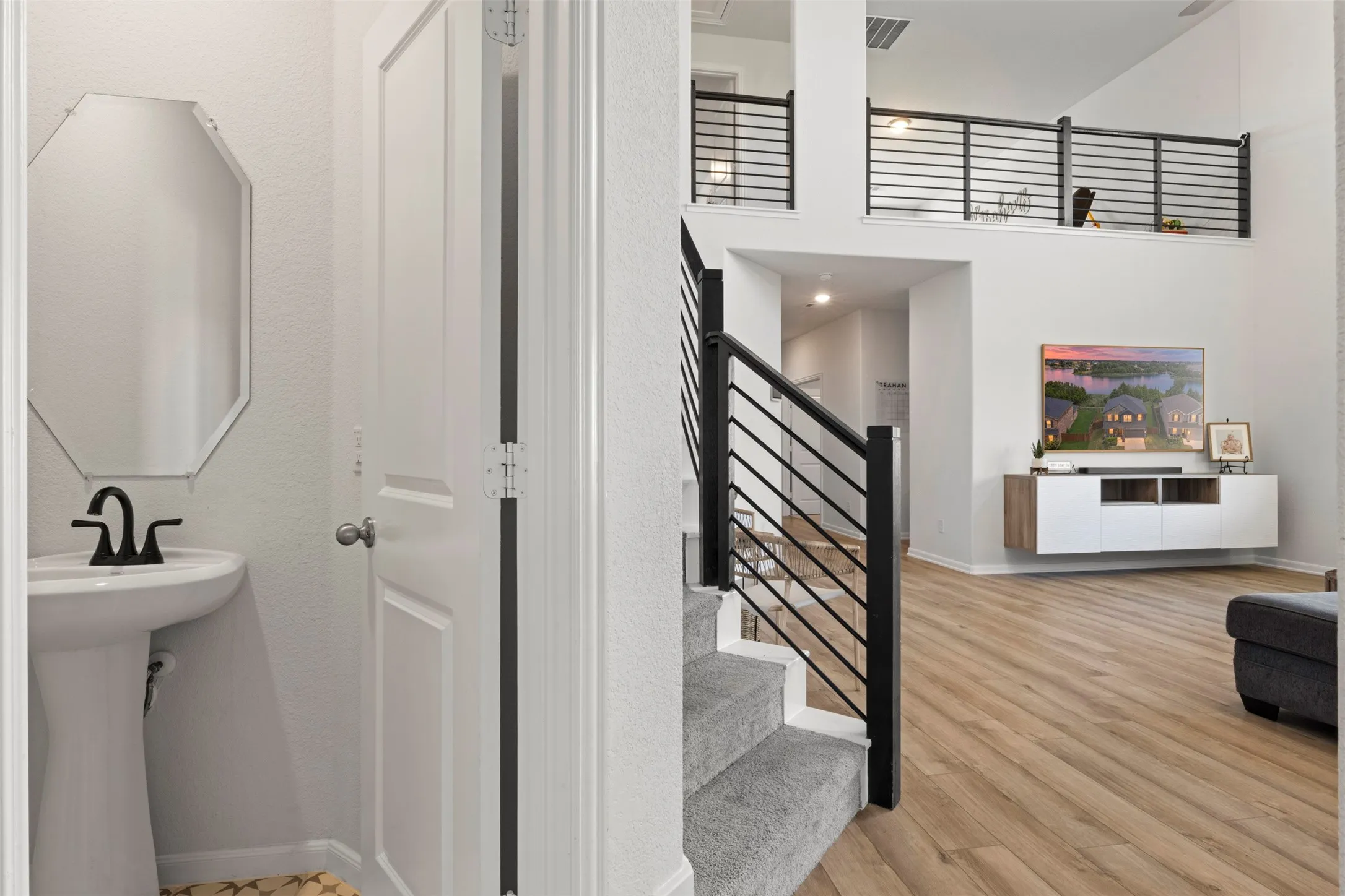 Powder Bath downstairs