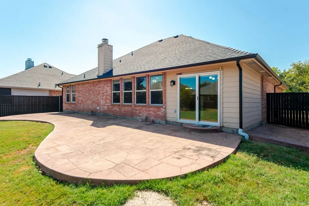 Single Family Residence For Sale in Collin County , 914 Marble Creek Drive, Wylie, Texas 75098, 3 Bedroom, 2 Bathroom, 2 Garage spaces, 1,745 Sqft, built in 2005, mls#21389658, Real Estate Agent in Wylie, Homes For Sale in Collin county, Homes For Sale in Wylie, Realtor in Wylie Texas, Real Estate Brokerage Independent Realty Texas, Luminita Cordes Realtor
