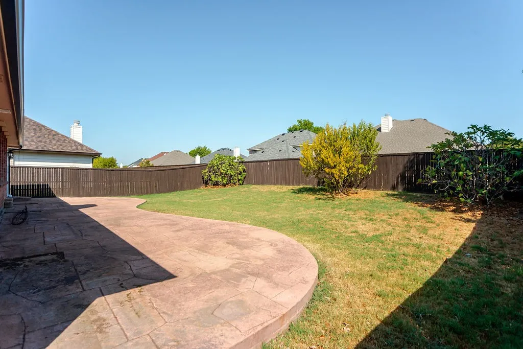Single Family Residence For Sale in Collin County , 914 Marble Creek Drive, Wylie, Texas 75098, 3 Bedroom, 2 Bathroom, 2 Garage spaces, 1,745 Sqft, built in 2005, mls#21389658, Real Estate Agent in Wylie, Homes For Sale in Collin county, Homes For Sale in Wylie, Realtor in Wylie Texas, Real Estate Brokerage Independent Realty Texas, Luminita Cordes Realtor