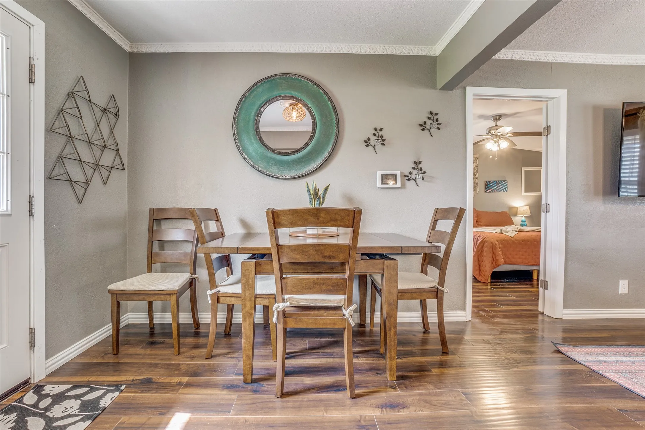 Single Family Residence For Rent in Dallas County , 2822 Materhorn Drive, Dallas, Texas 75228, 3 Bedroom, 2 Bathroom, Garage spaces, 1,458 Sqft, built in 1954, mls#21373309, Real Estate Agent in Dallas, Homes For Rent in Dallas county, Homes For Rent in Dallas, Realtor in Dallas Texas, Real Estate Brokerage Independent Realty Texas, Luminita Cordes Realtor