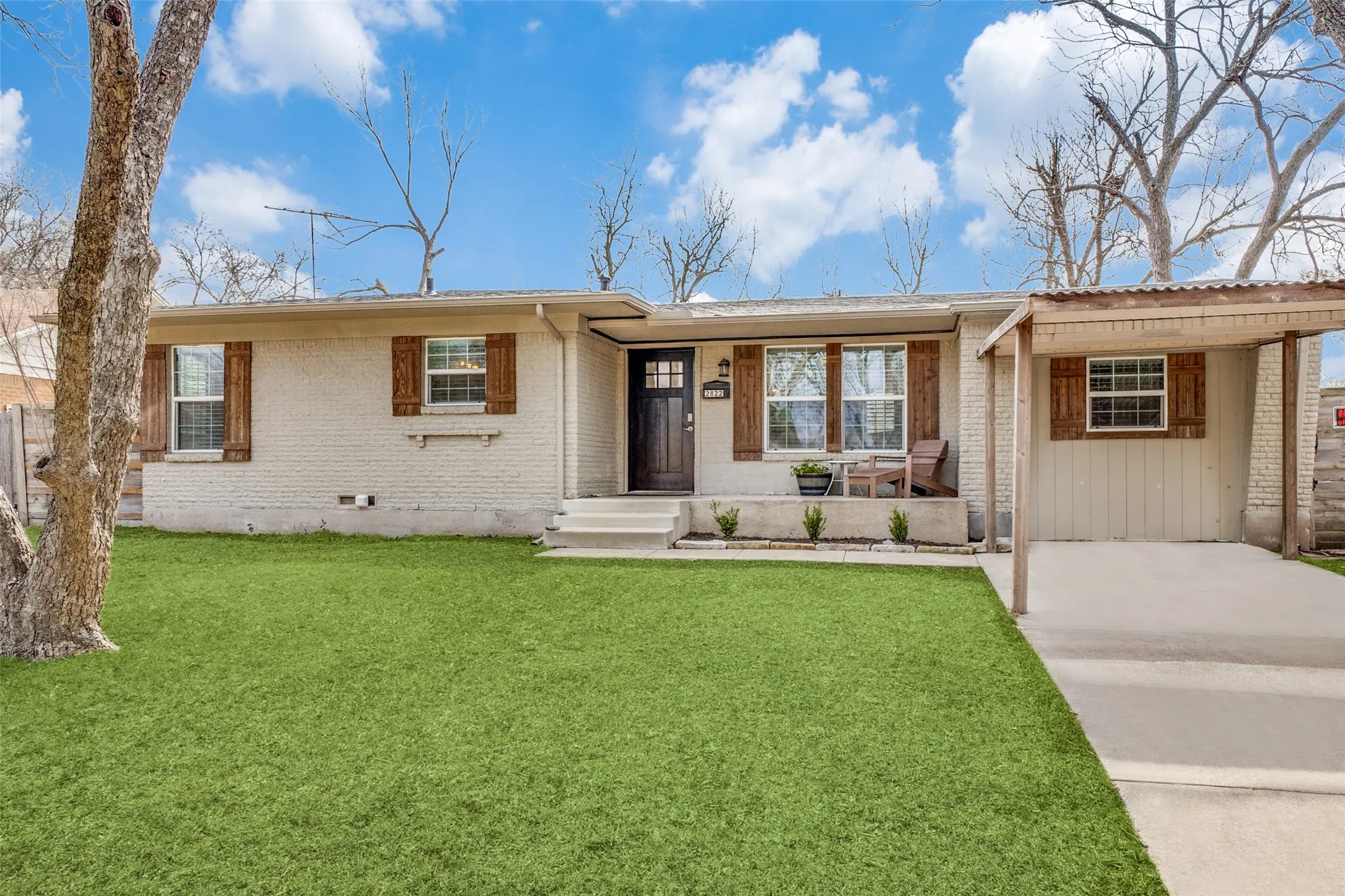 Single Family Residence For Rent in Dallas County , 2822 Materhorn Drive, Dallas, Texas 75228, 3 Bedroom, 2 Bathroom, Garage spaces, 1,458 Sqft, built in 1954, mls#21373309, Real Estate Agent in Dallas, Homes For Rent in Dallas county, Homes For Rent in Dallas, Realtor in Dallas Texas, Real Estate Brokerage Independent Realty Texas, Luminita Cordes Realtor