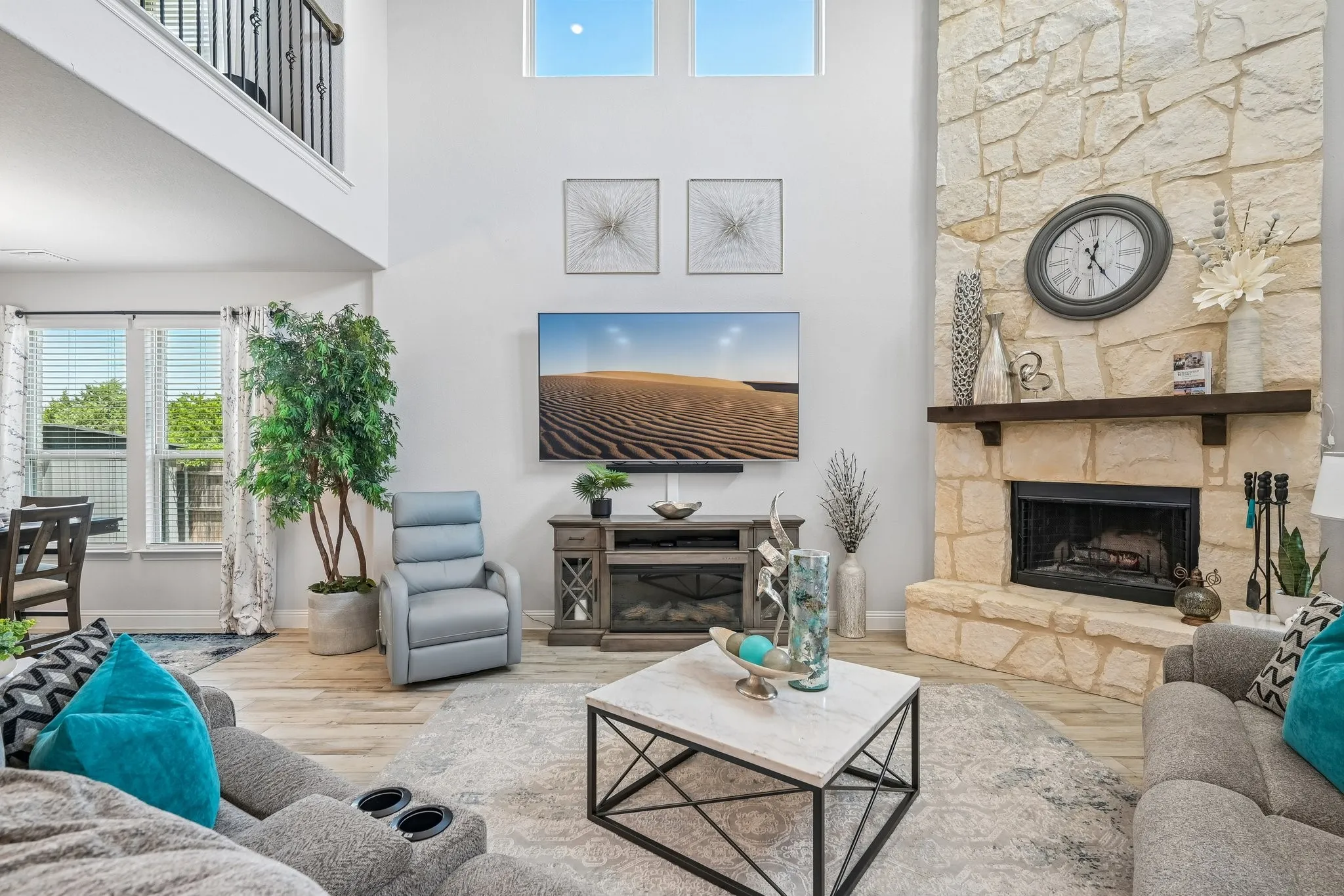 Single Family Residence For Rent in Ellis County , 1914 Winter Court, Midlothian, Texas 76065, 4 Bedroom, 4 Bathroom, 2 Garage spaces, 3,780 Sqft, built in 2021, mls#21378846, Real Estate Agent in Midlothian, Homes For Rent in Ellis county, Homes For Rent in Midlothian, Realtor in Midlothian Texas, Real Estate Brokerage Independent Realty Texas, Luminita Cordes Realtor