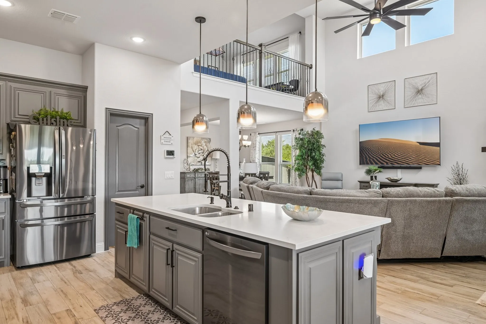 Single Family Residence For Rent in Ellis County , 1914 Winter Court, Midlothian, Texas 76065, 4 Bedroom, 4 Bathroom, 2 Garage spaces, 3,780 Sqft, built in 2021, mls#21378846, Real Estate Agent in Midlothian, Homes For Rent in Ellis county, Homes For Rent in Midlothian, Realtor in Midlothian Texas, Real Estate Brokerage Independent Realty Texas, Luminita Cordes Realtor