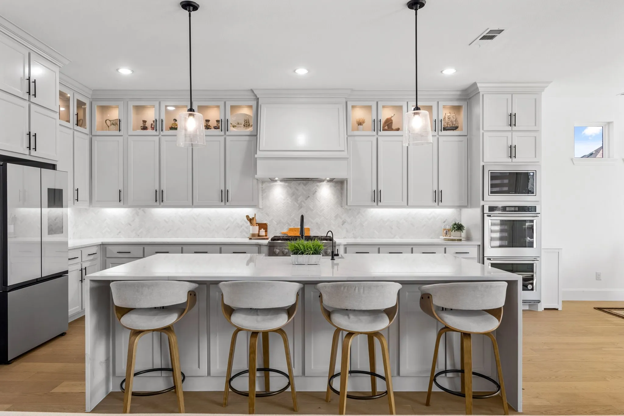 Single Family Residence For Rent in Denton County , 2541 Forestbrook Drive, Prosper, Texas 75078, 4 Bedroom, 5 Bathroom, 3 Garage spaces, 3,882 Sqft, built in 2024, mls#21389675, Real Estate Agent in Prosper, Homes For Rent in Denton county, Homes For Rent in Prosper, Realtor in Prosper Texas, Real Estate Brokerage Independent Realty Texas, Luminita Cordes Realtor