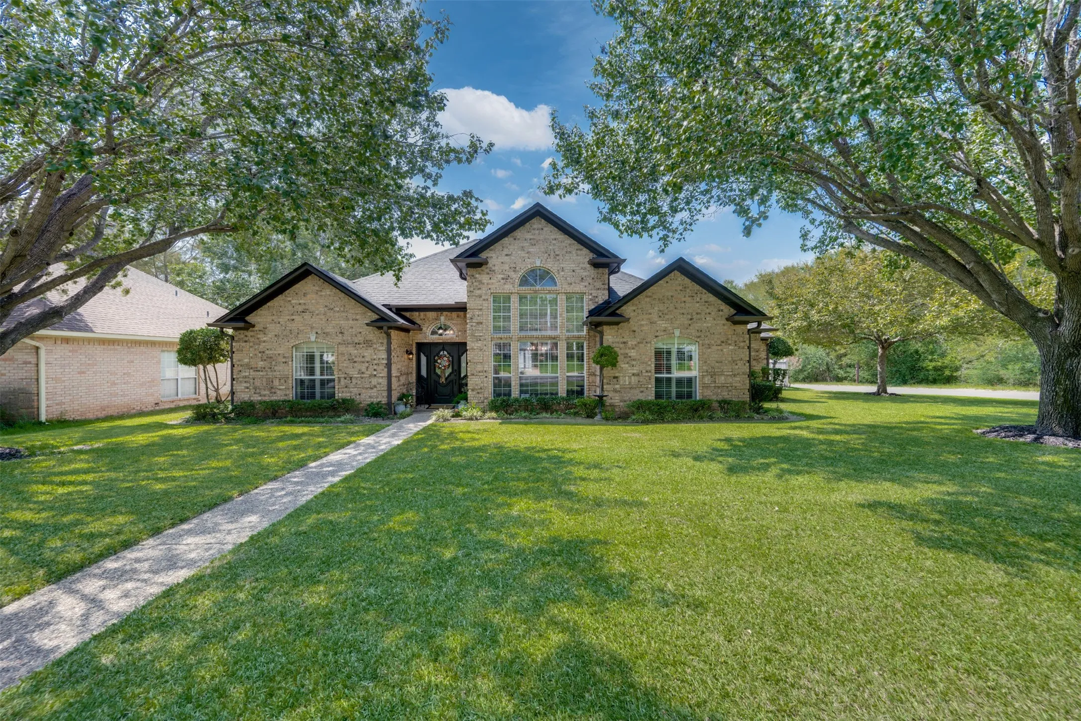 Single Family Residence For Sale