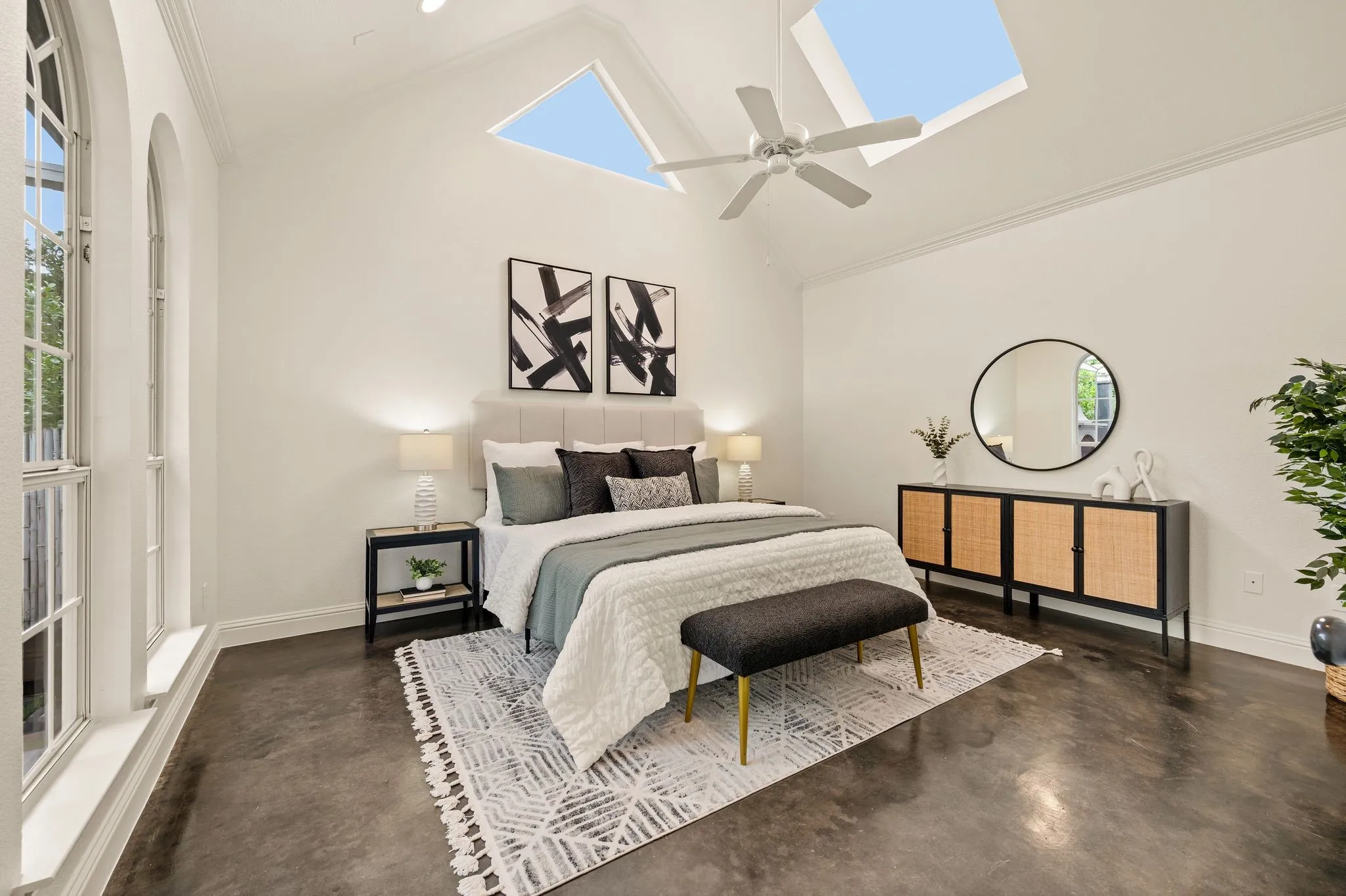 Single Family Residence For Sale in Tarrant County , 2301 Grizzly Run Lane, Euless, Texas 76039, 3 Bedroom, 2 Bathroom, 2 Garage spaces, 1,861 Sqft, built in 2005, mls#21336986, Real Estate Agent in Euless, Homes For Sale in Tarrant county, Homes For Sale in Euless, Realtor in Euless Texas, Real Estate Brokerage Independent Realty Texas, Luminita Cordes Realtor