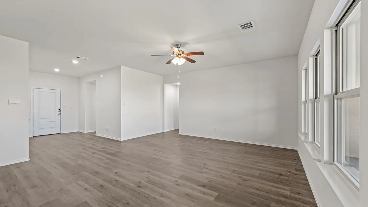 Single Family Residence For Sale in Ellis County , 228 Jockey Drive, Waxahachie, Texas 75165, 3 Bedroom, 2 Bathroom, 2 Garage spaces, 1,718 Sqft, built in 2026, mls#21389677, Real Estate Agent in Waxahachie, Homes For Sale in Ellis county, Homes For Sale in Waxahachie, Realtor in Waxahachie Texas, Real Estate Brokerage Independent Realty Texas, Luminita Cordes Realtor