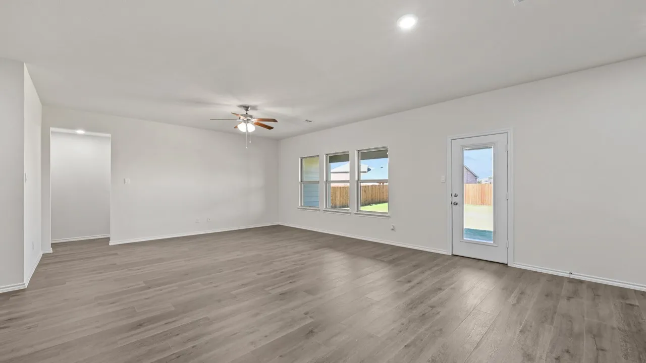 Single Family Residence For Sale in Ellis County , 228 Jockey Drive, Waxahachie, Texas 75165, 3 Bedroom, 2 Bathroom, 2 Garage spaces, 1,718 Sqft, built in 2026, mls#21389677, Real Estate Agent in Waxahachie, Homes For Sale in Ellis county, Homes For Sale in Waxahachie, Realtor in Waxahachie Texas, Real Estate Brokerage Independent Realty Texas, Luminita Cordes Realtor
