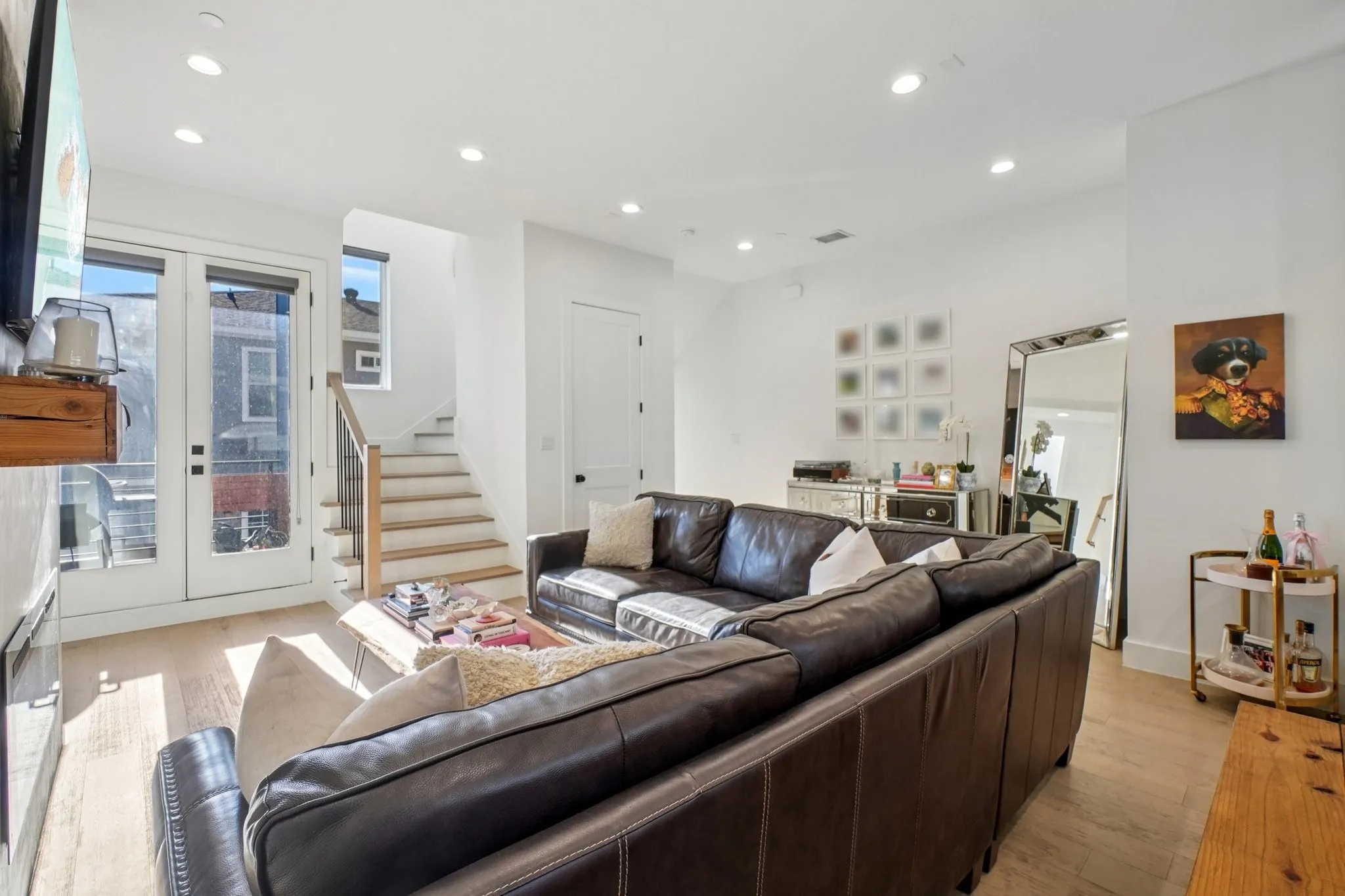 Condominium For Sale in Dallas County , 145 N Henderson Avenue 102, Dallas, Texas 75214, 2 Bedroom, 3 Bathroom, 2 Garage spaces, 1,689 Sqft, built in 2020, mls#21384820, Real Estate Agent in Dallas, Homes For Sale in Dallas county, Homes For Sale in Dallas, Realtor in Dallas Texas, Real Estate Brokerage Independent Realty Texas, Luminita Cordes Realtor