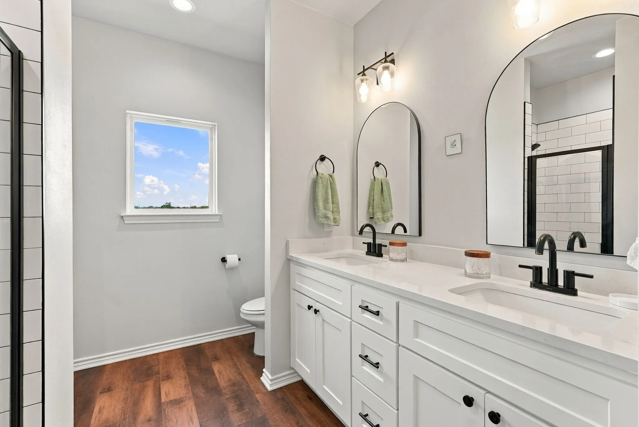 Single Family Residence For Sale in Taylor County , 7602 Florence Drive, Abilene, Texas 79606, 3 Bedroom, 2 Bathroom, 2 Garage spaces, 1,540 Sqft, built in 2022, mls#21389597, Real Estate Agent in Abilene, Homes For Sale in Taylor county, Homes For Sale in Abilene, Realtor in Abilene Texas, Real Estate Brokerage Independent Realty Texas, Luminita Cordes Realtor