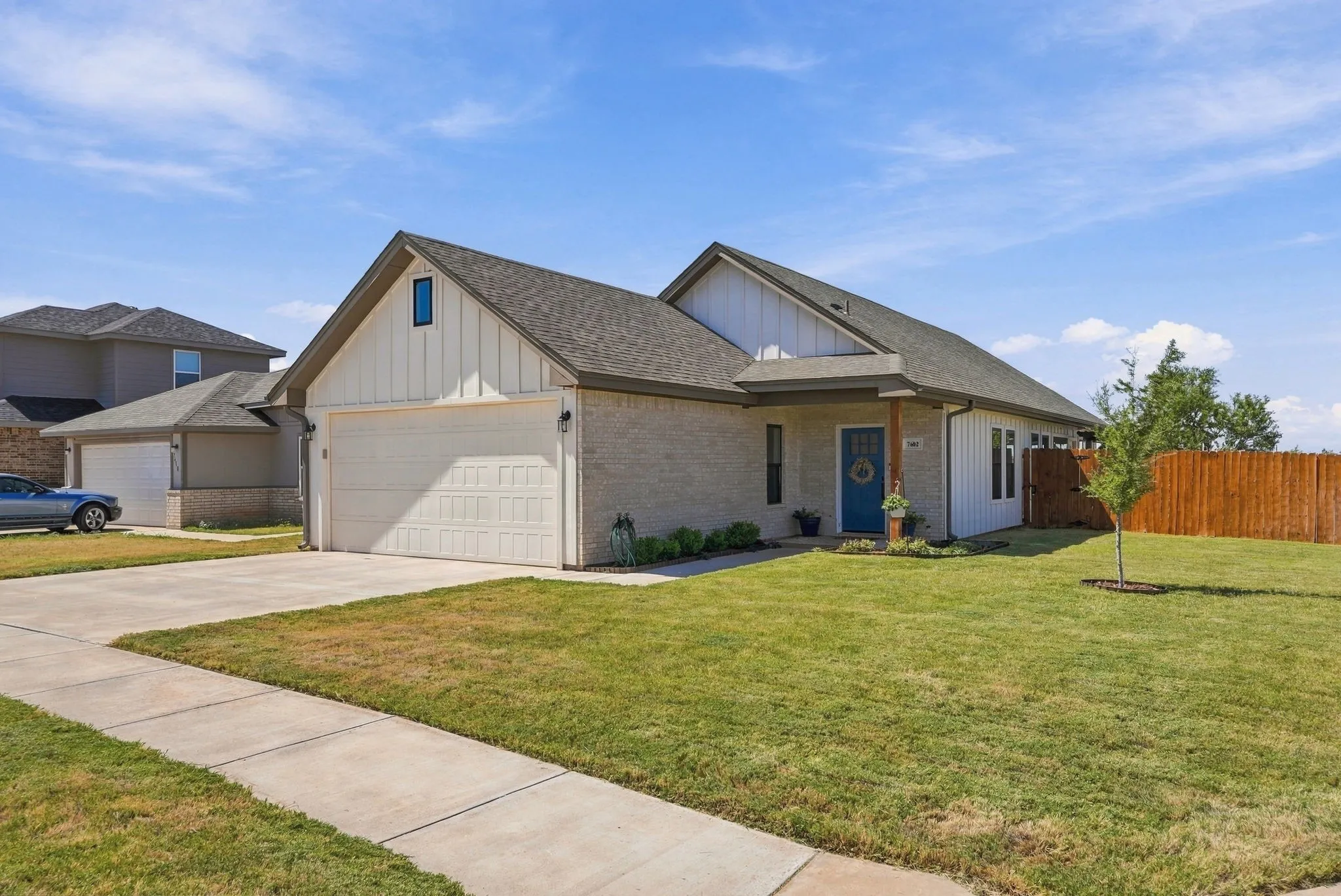 Single Family Residence For Sale in Taylor County , 7602 Florence Drive, Abilene, Texas 79606, 3 Bedroom, 2 Bathroom, 2 Garage spaces, 1,540 Sqft, built in 2022, mls#21389597, Real Estate Agent in Abilene, Homes For Sale in Taylor county, Homes For Sale in Abilene, Realtor in Abilene Texas, Real Estate Brokerage Independent Realty Texas, Luminita Cordes Realtor