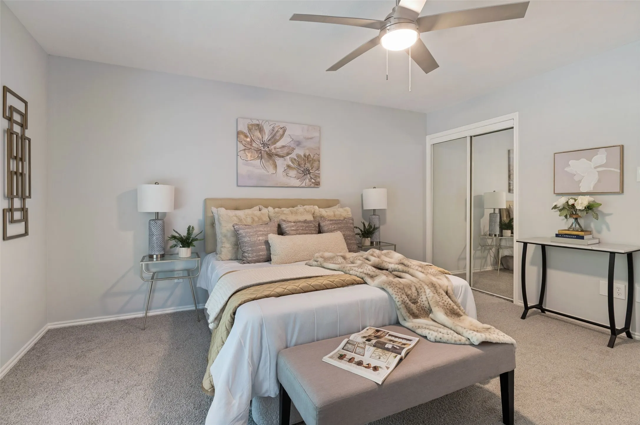 Condominium For Sale in Dallas County , 2535 Wedglea Drive 235, Dallas, Texas 75211, 1 Bedroom, 1 Bathroom, Garage spaces, 740 Sqft, built in 1983, mls#21389561, Real Estate Agent in Dallas, Homes For Sale in Dallas county, Homes For Sale in Dallas, Realtor in Dallas Texas, Real Estate Brokerage Independent Realty Texas, Luminita Cordes Realtor