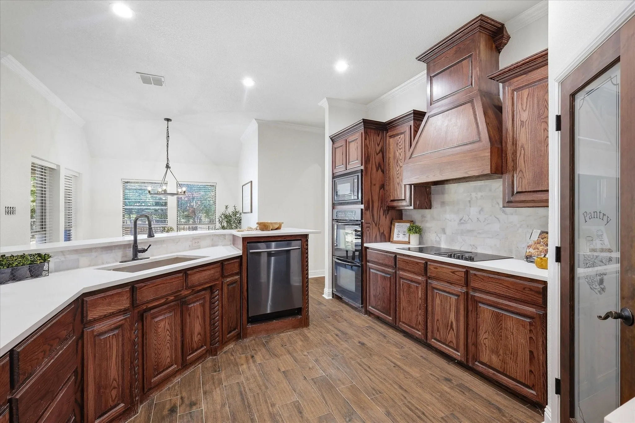 Single Family Residence For Sale in Wise County , 514 Oak Hills Drive, Newark, Texas 76071, 4 Bedroom, 3 Bathroom, 3 Garage spaces, 2,984 Sqft, built in 2005, mls#21341876, Real Estate Agent in Newark, Homes For Sale in Wise county, Homes For Sale in Newark, Realtor in Newark Texas, Real Estate Brokerage Independent Realty Texas, Luminita Cordes Realtor