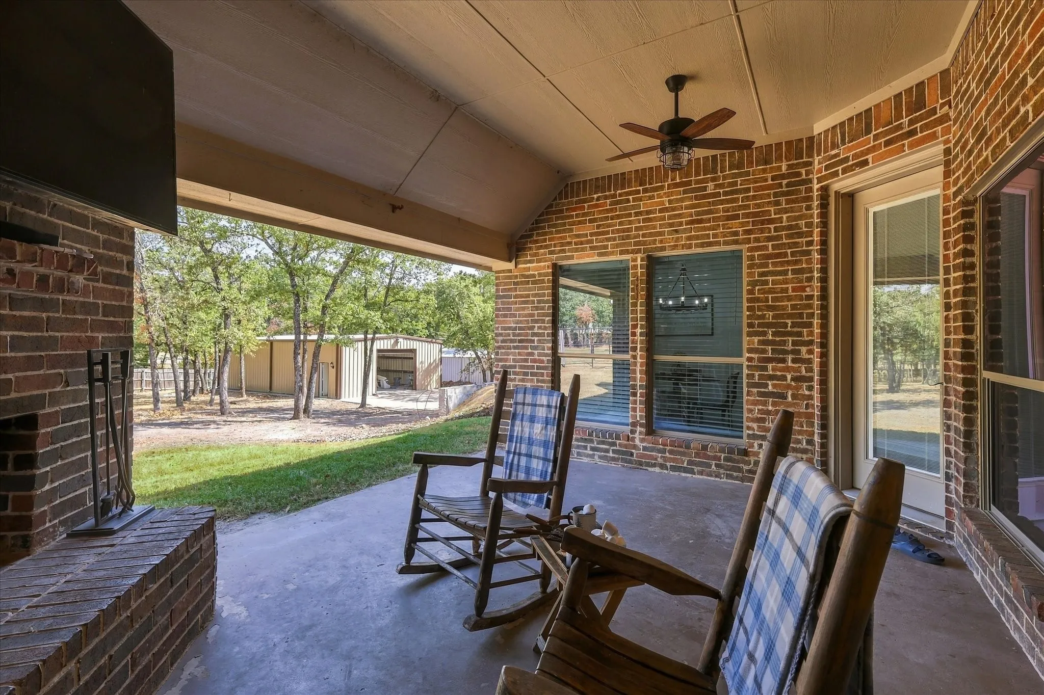 Single Family Residence For Sale in Wise County , 514 Oak Hills Drive, Newark, Texas 76071, 4 Bedroom, 3 Bathroom, 3 Garage spaces, 2,984 Sqft, built in 2005, mls#21341876, Real Estate Agent in Newark, Homes For Sale in Wise county, Homes For Sale in Newark, Realtor in Newark Texas, Real Estate Brokerage Independent Realty Texas, Luminita Cordes Realtor