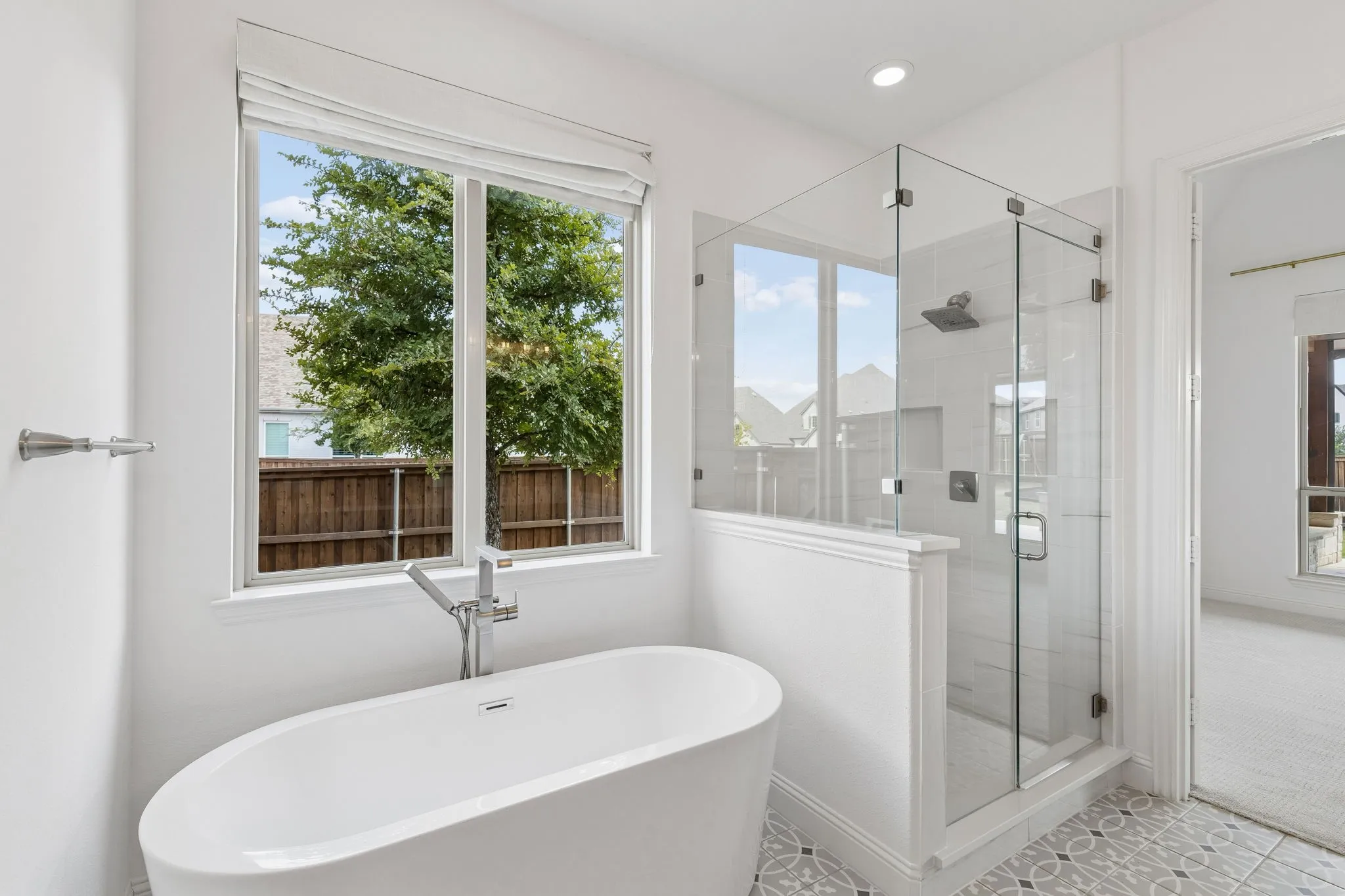 Single Family Residence For Sale in Denton County , 8213 Western, The Colony, Texas 75056, 4 Bedroom, 5 Bathroom, 2 Garage spaces, 3,813 Sqft, built in 2019, mls#21389452, Real Estate Agent in The Colony, Homes For Sale in Denton county, Homes For Sale in The Colony, Realtor in The Colony Texas, Real Estate Brokerage Independent Realty Texas, Luminita Cordes Realtor