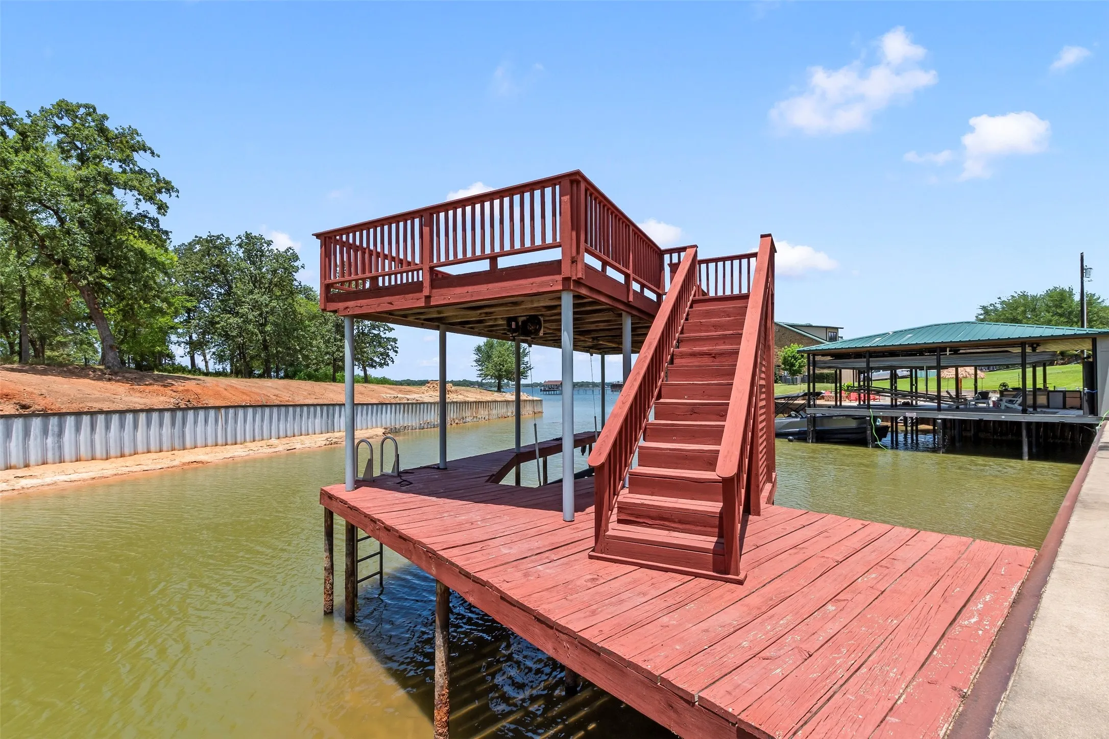 Single Family Residence For Sale in Henderson County , 5459 Woodland Shores Drive, Log Cabin, Texas 75148, 4 Bedroom, 3 Bathroom, 2 Garage spaces, 2,674 Sqft, built in 2000, mls#21387462, Real Estate Agent in Log Cabin, Homes For Sale in Henderson county, Homes For Sale in Log Cabin, Realtor in Log Cabin Texas, Real Estate Brokerage Independent Realty Texas, Luminita Cordes Realtor